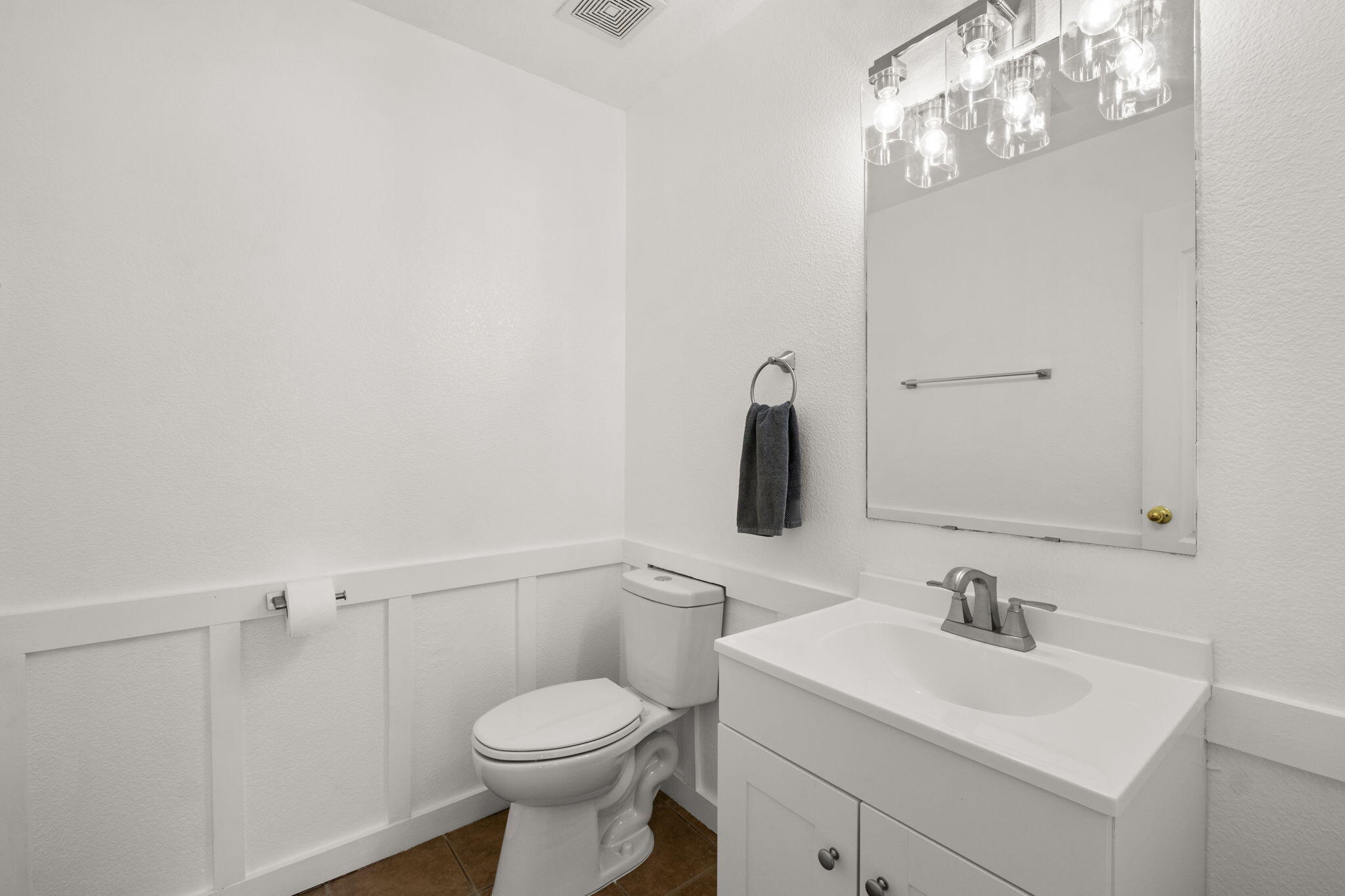 1308 Spruce Meadows Drive NE