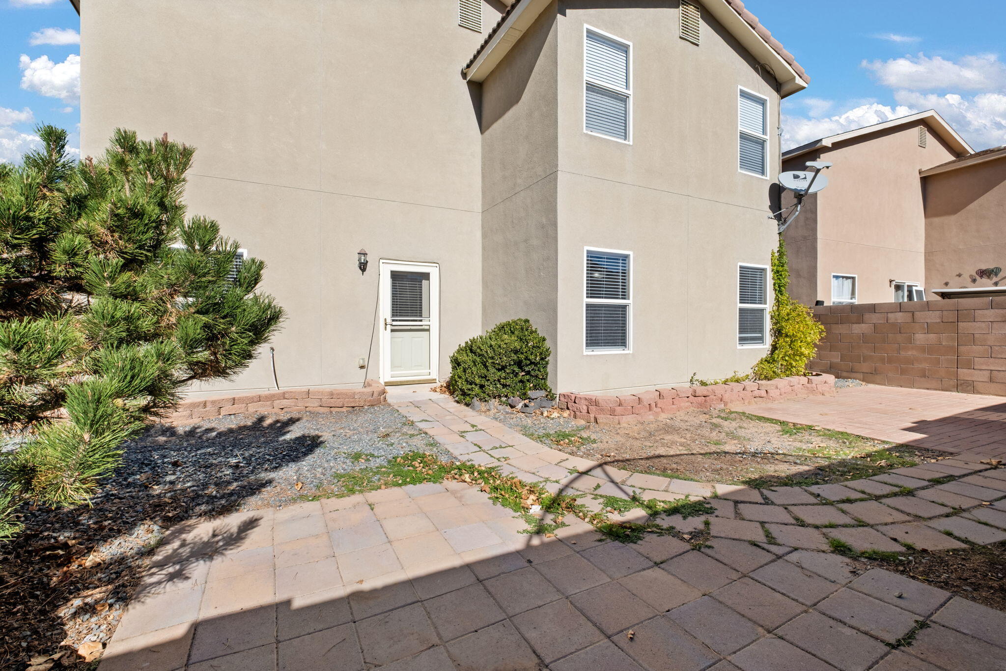 1308 Spruce Meadows Drive NE