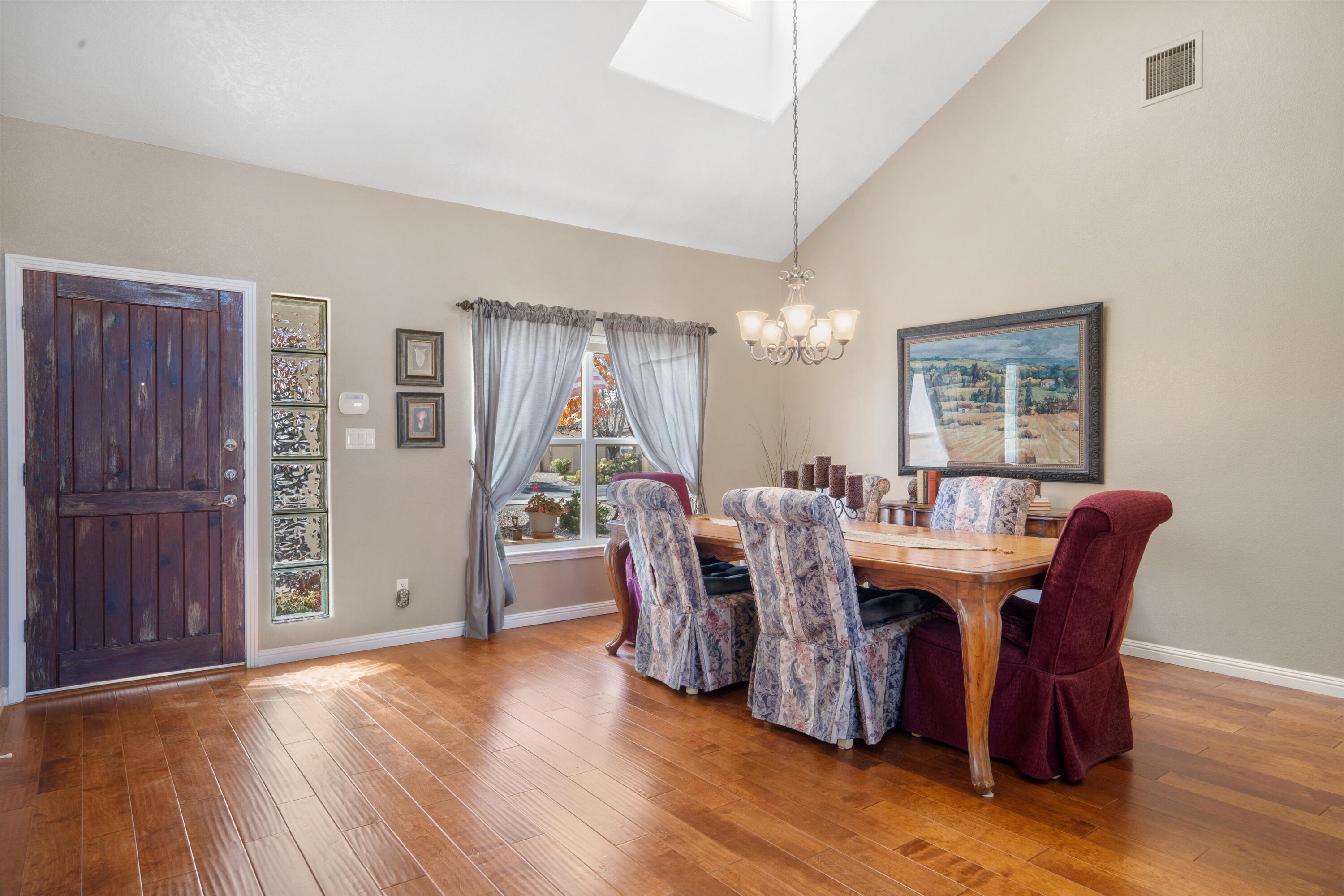 2531 Bosque Entrada Trail NW