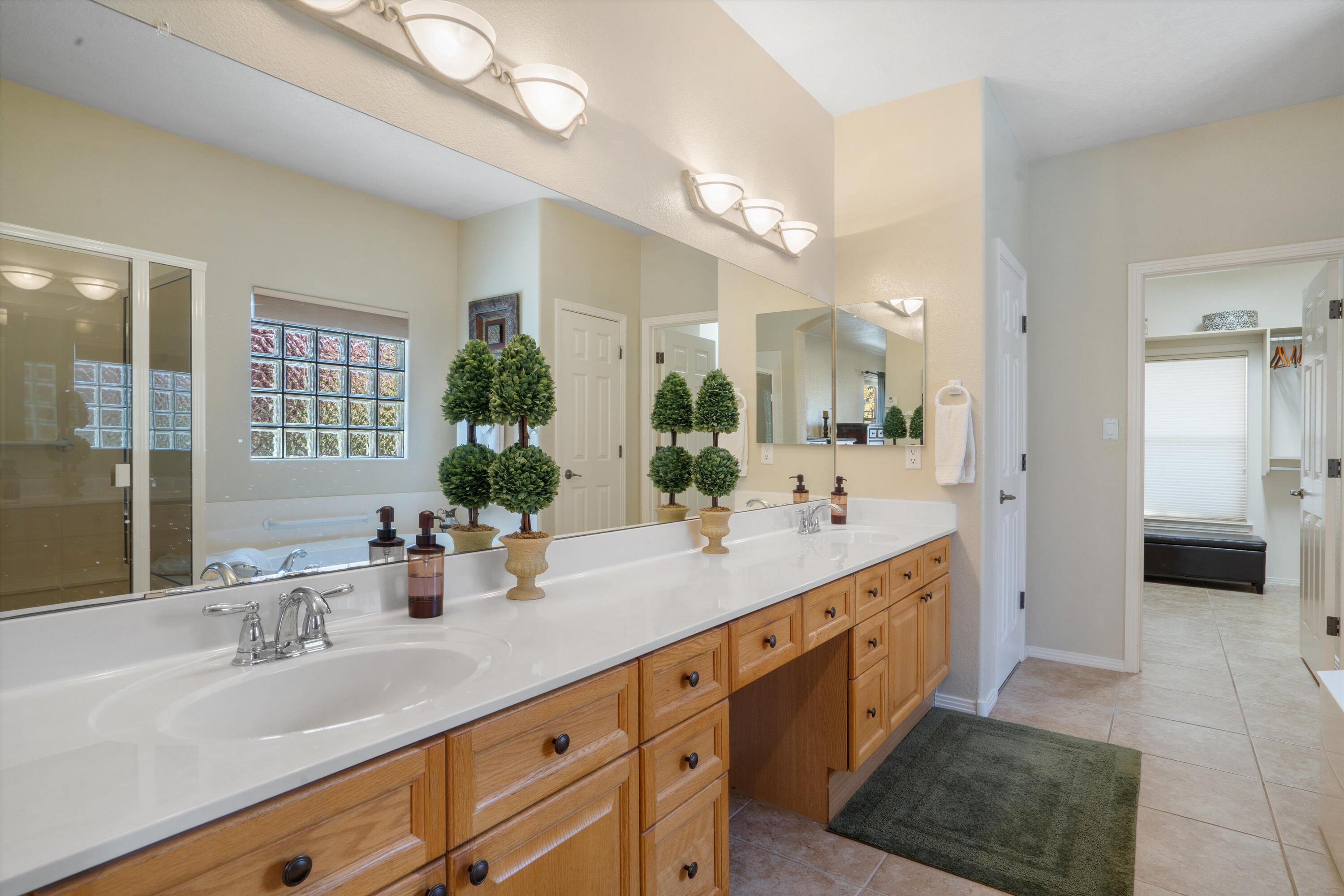 2531 Bosque Entrada Trail NW