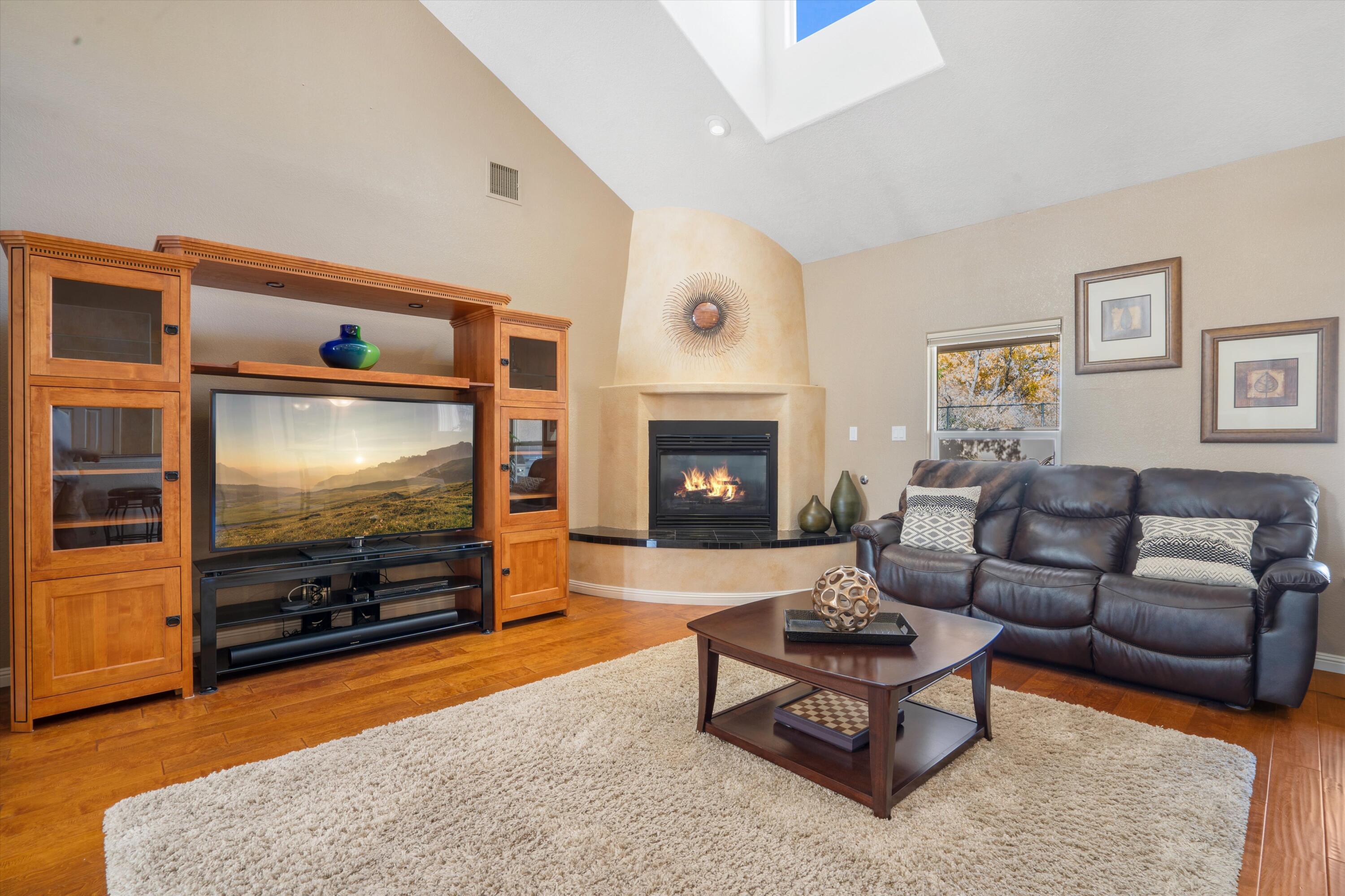 2531 Bosque Entrada Trail NW