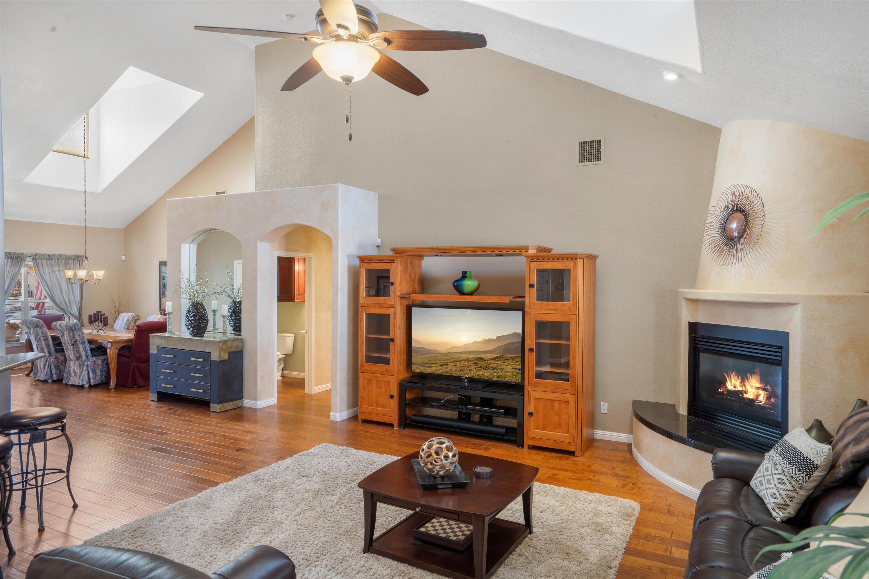 2531 Bosque Entrada Trail NW