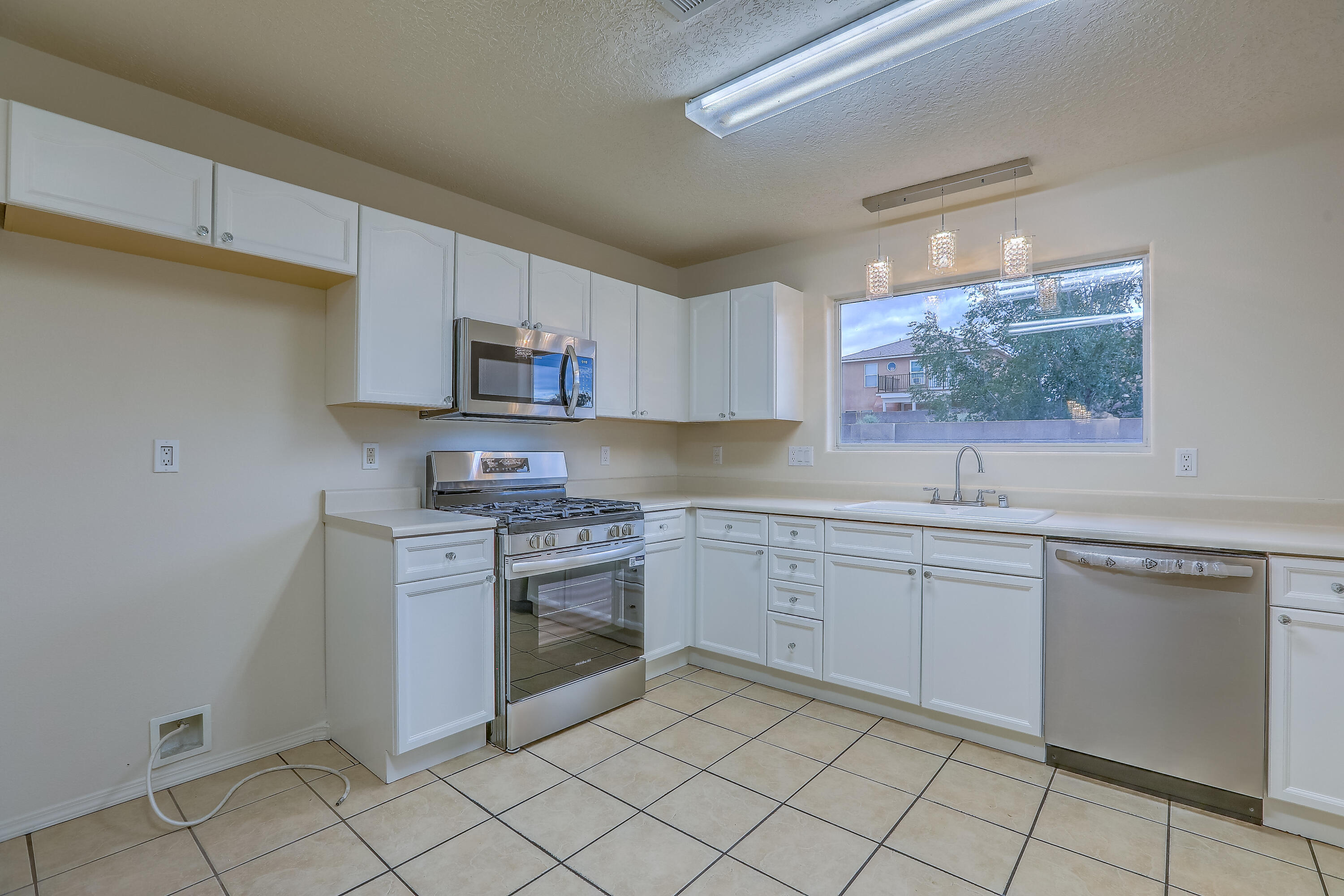 7415 Beaver Wood Court NW