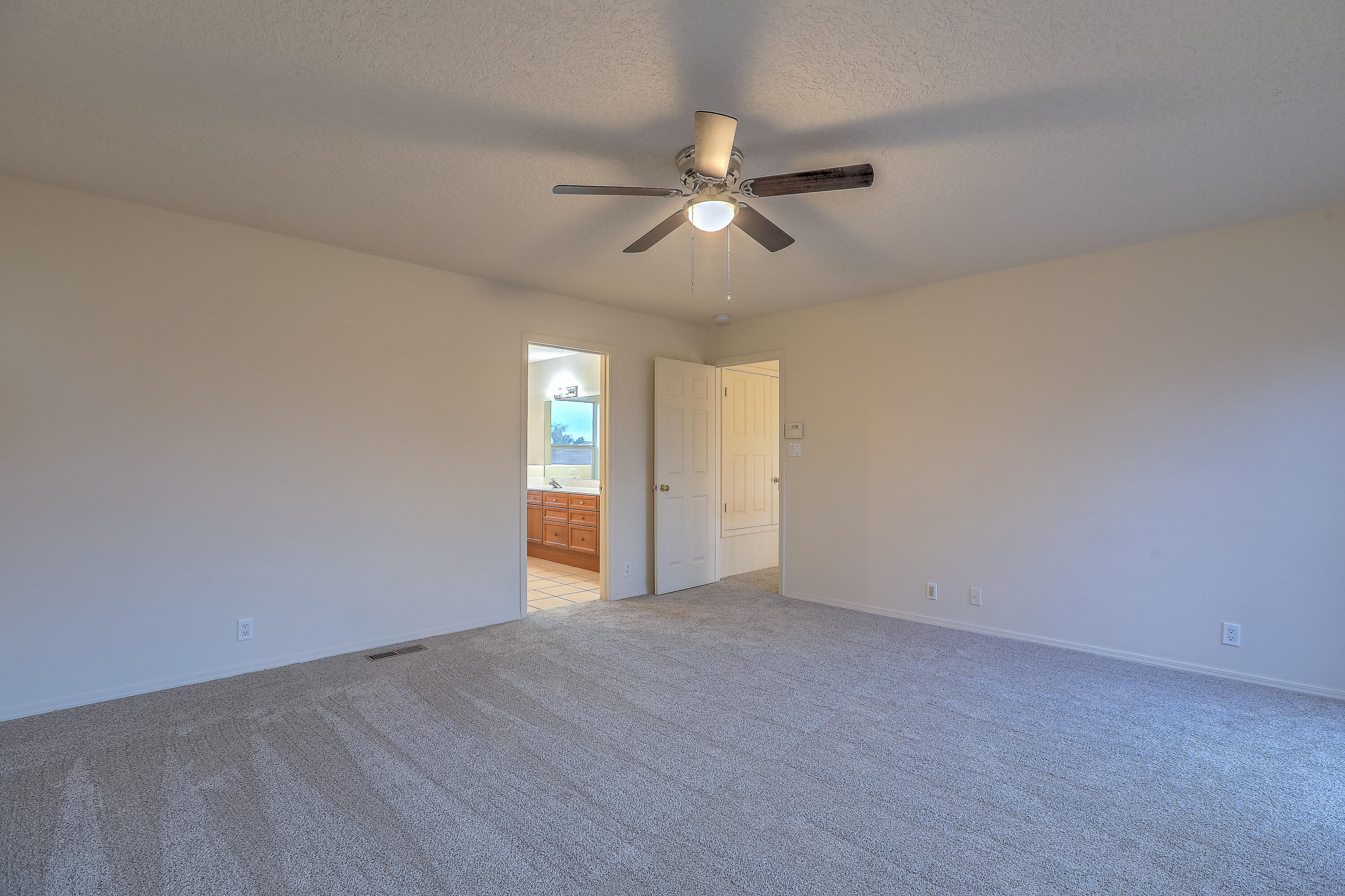 7415 Beaver Wood Court NW