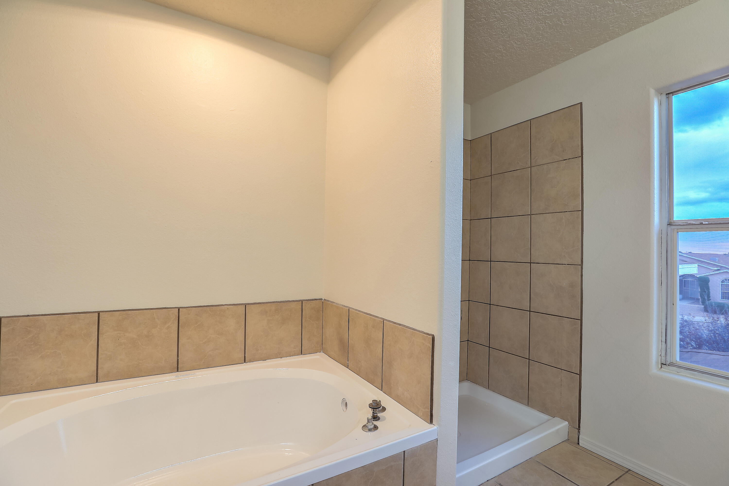 7415 Beaver Wood Court NW