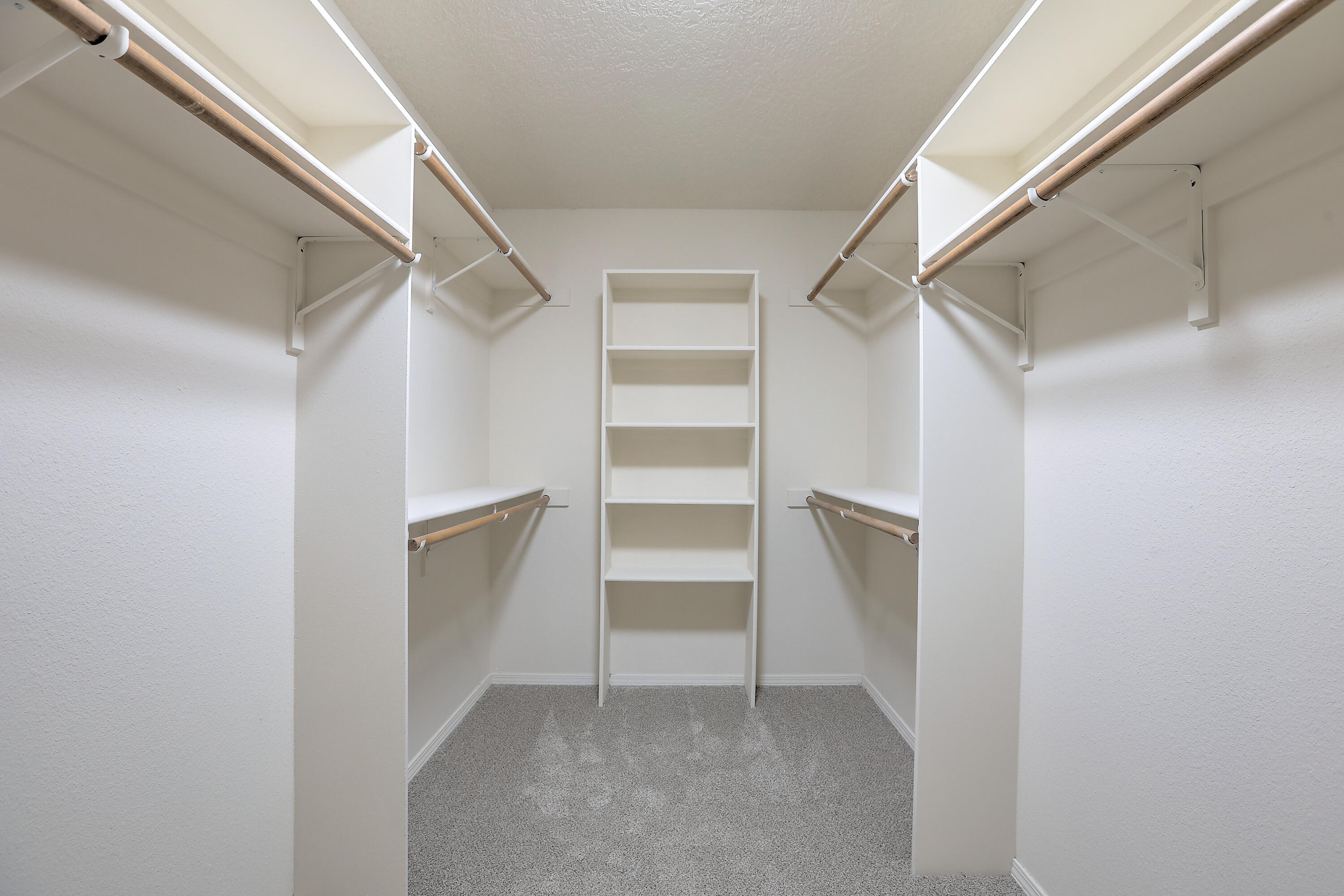 7415 Beaver Wood Court NW