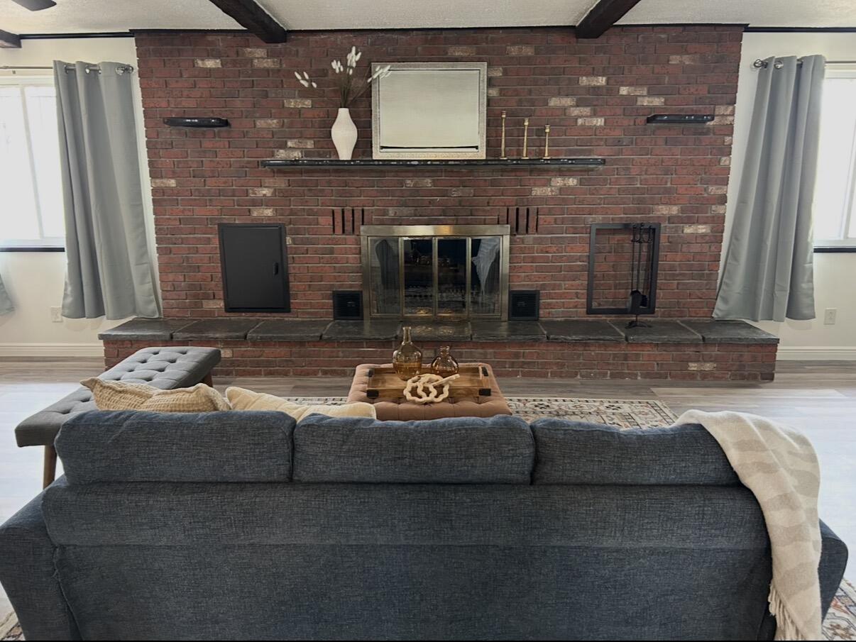 7902 Morrow Avenue NE