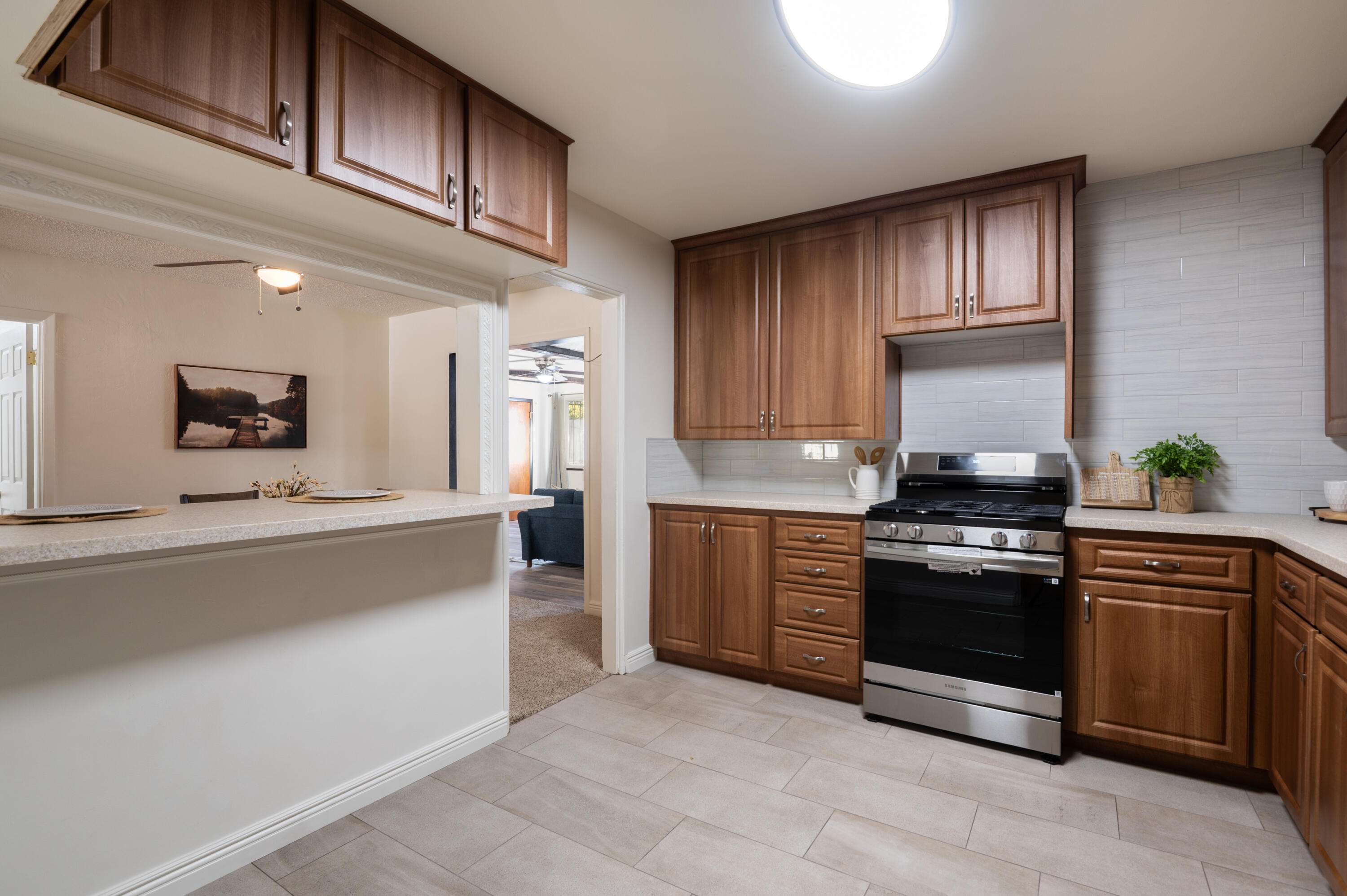 7902 Morrow Avenue NE