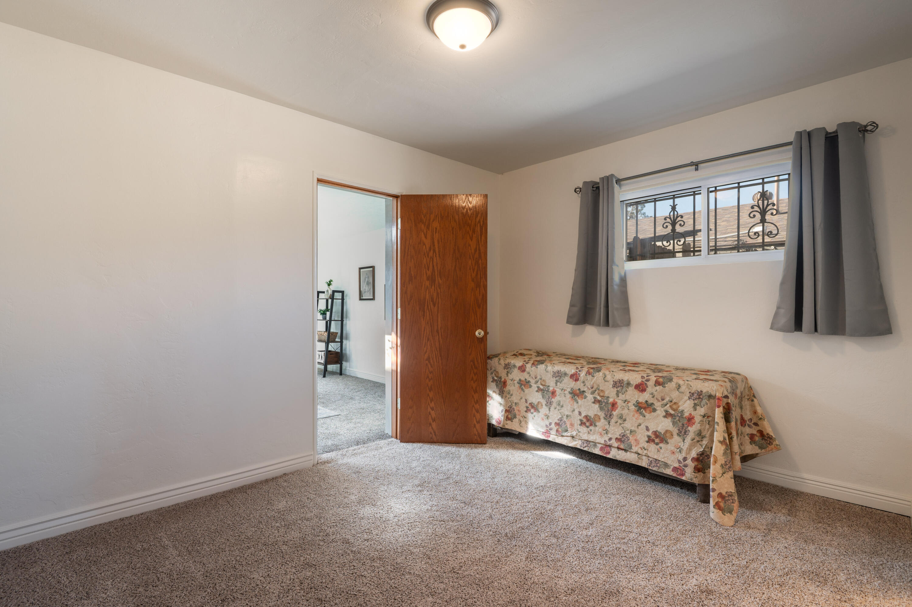 7902 Morrow Avenue NE