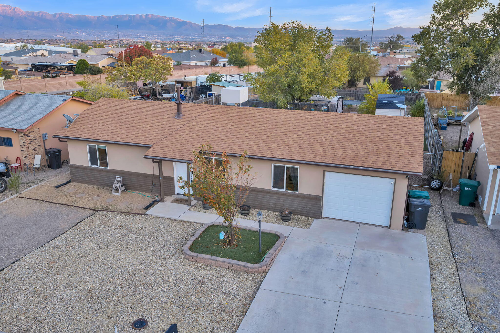 1580 Glendale Court SE