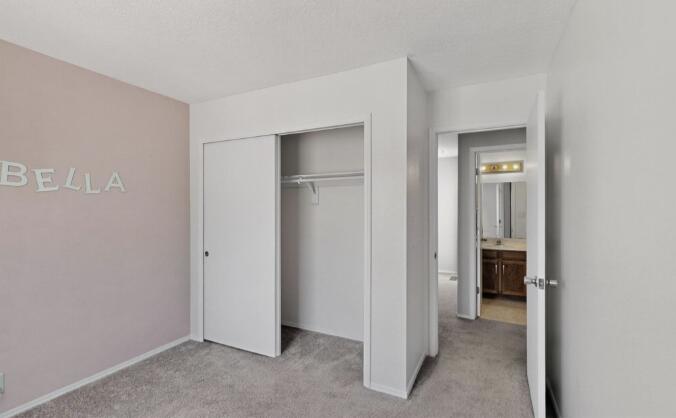 12532 Singing Arrow Avenue SE