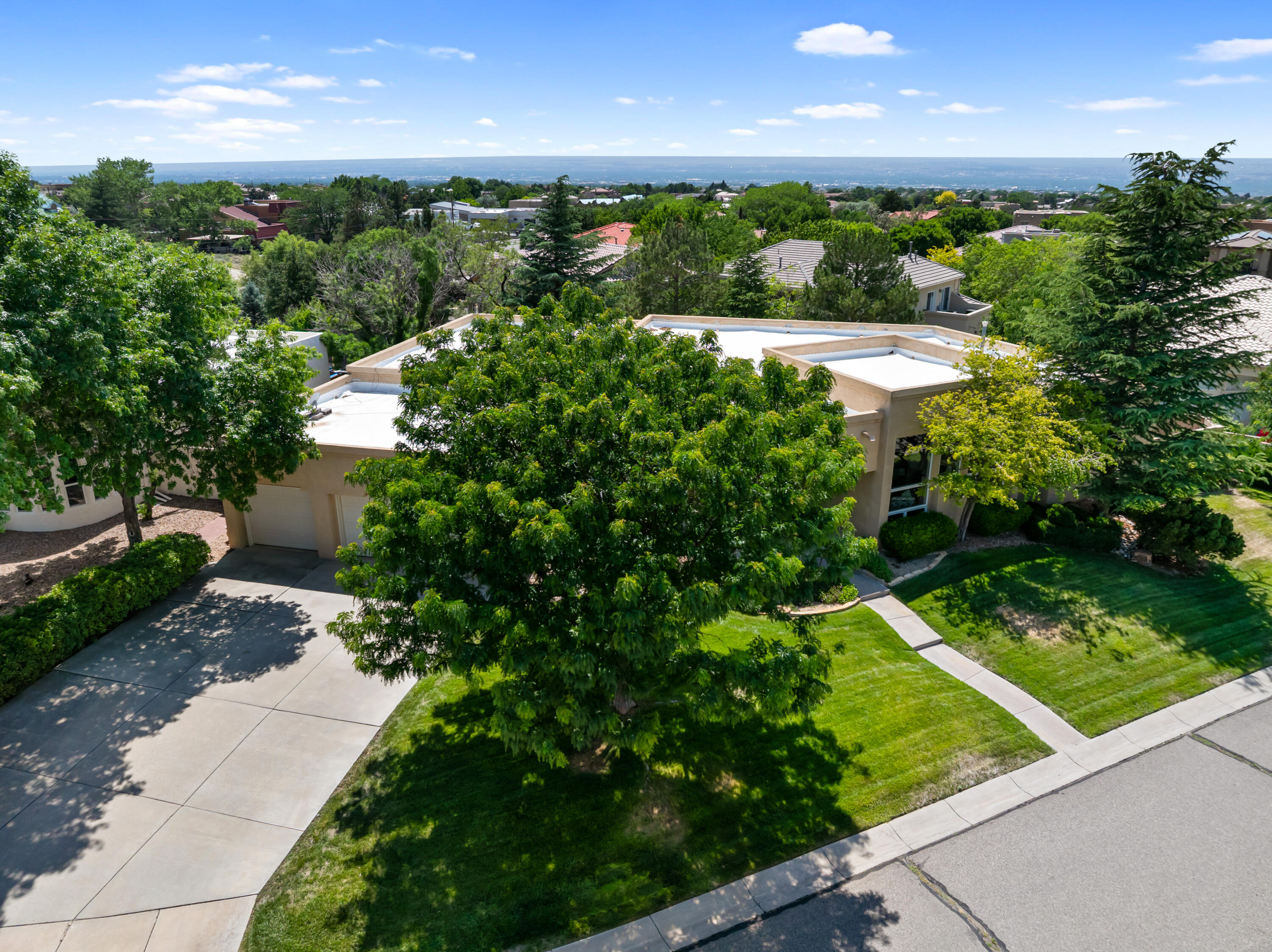 12116 Coral Dawn Road