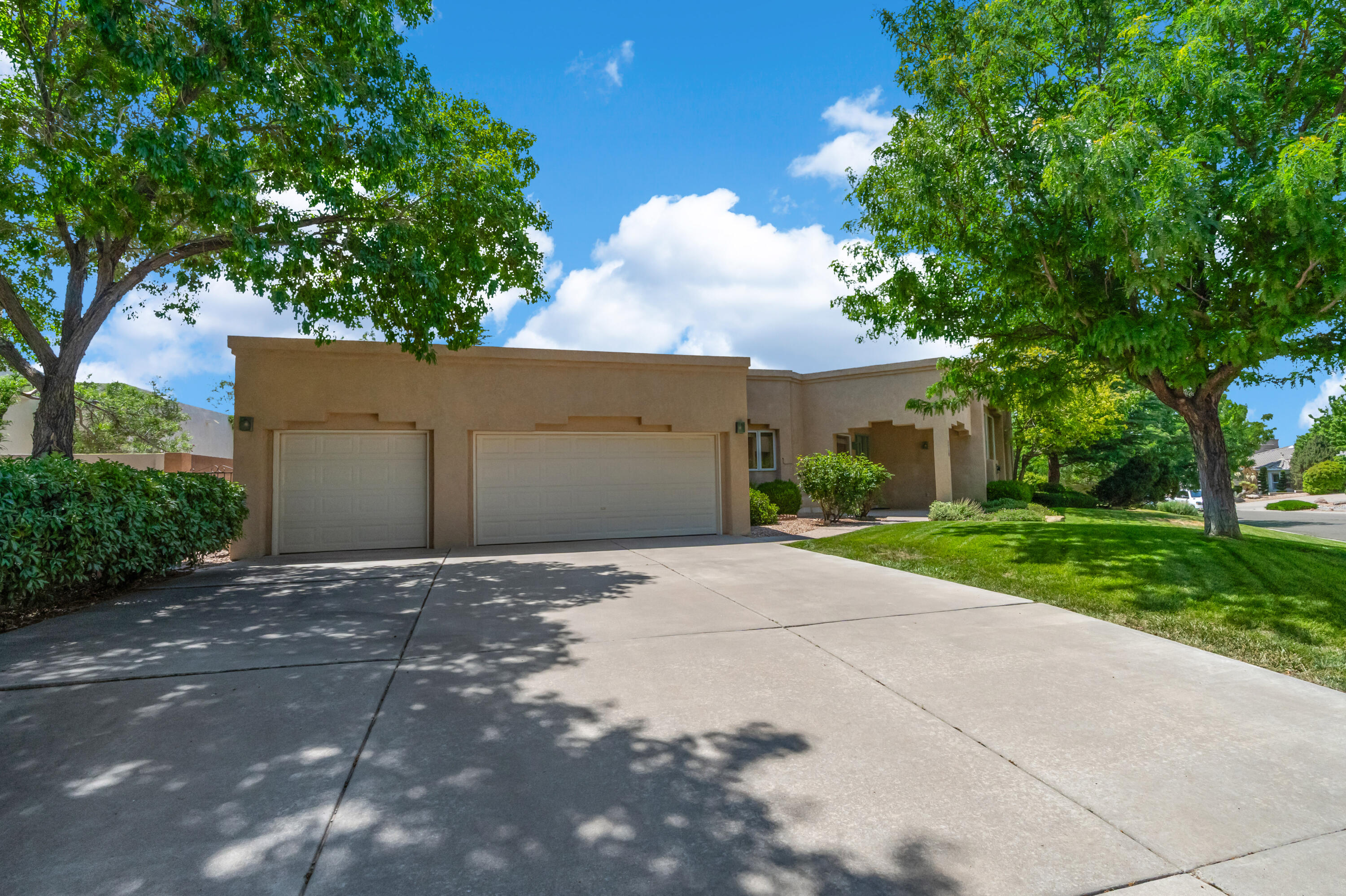 12116 Coral Dawn Road