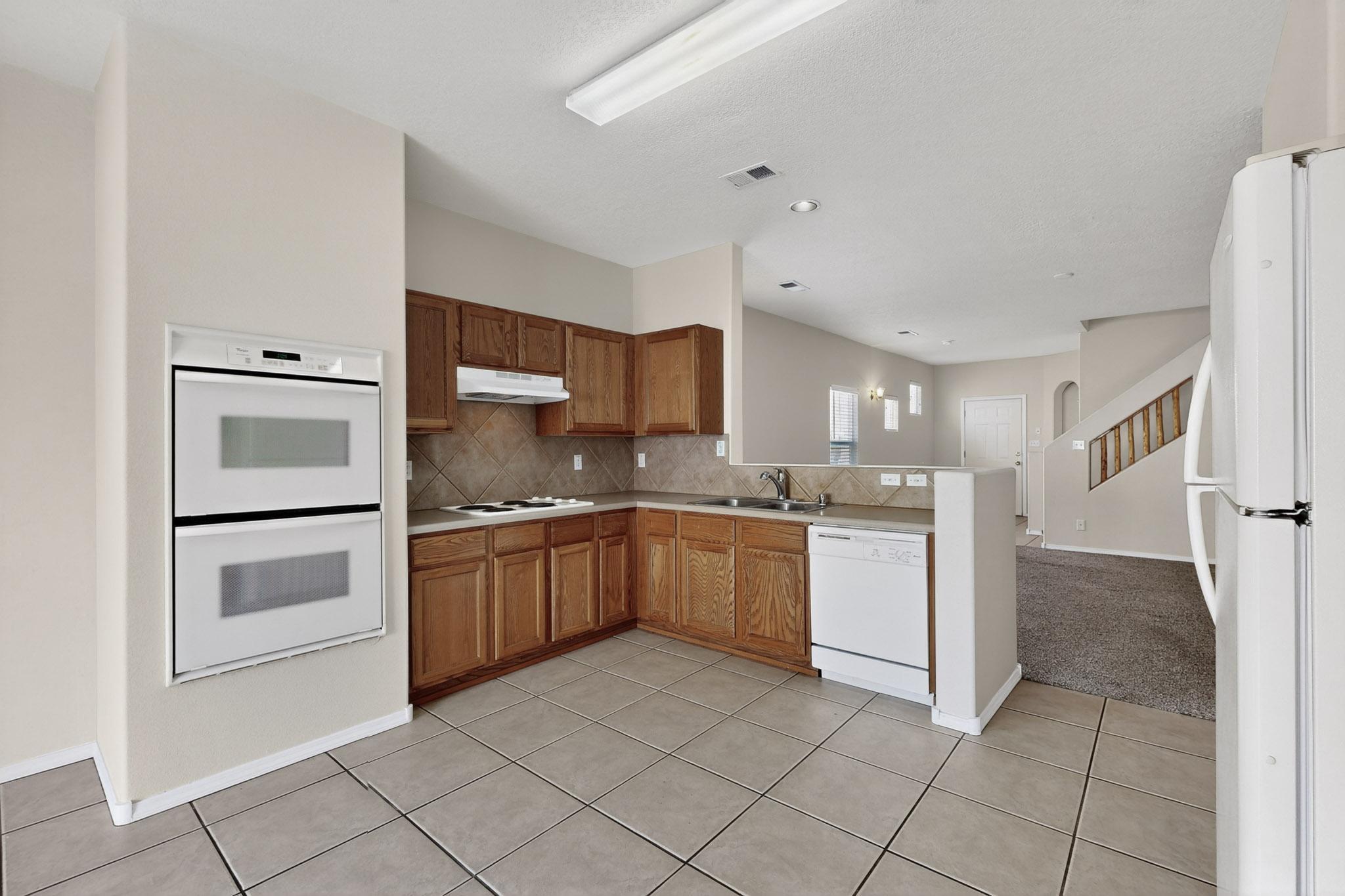 4225 High Mesa Road SE