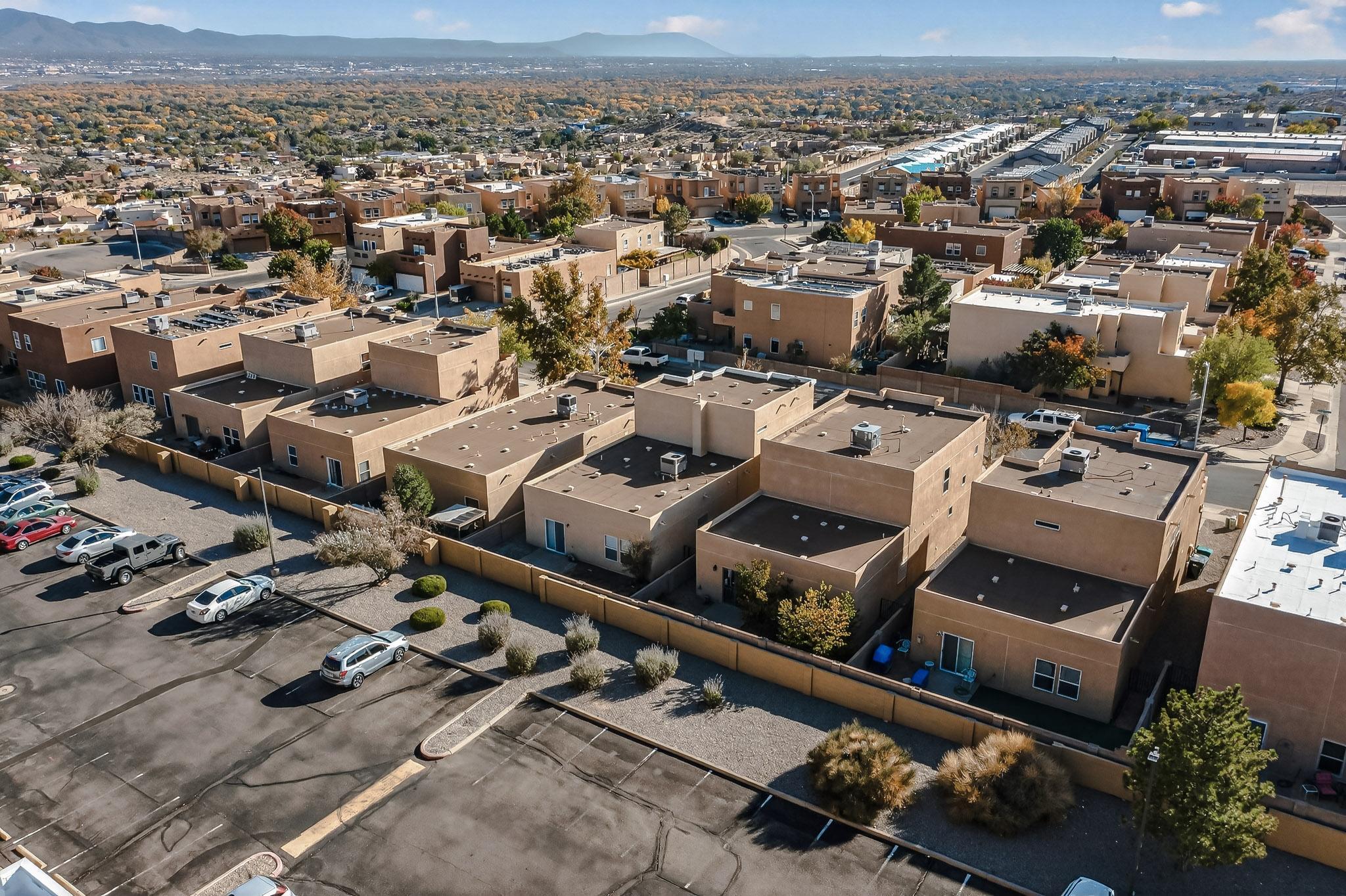 4225 High Mesa Road SE