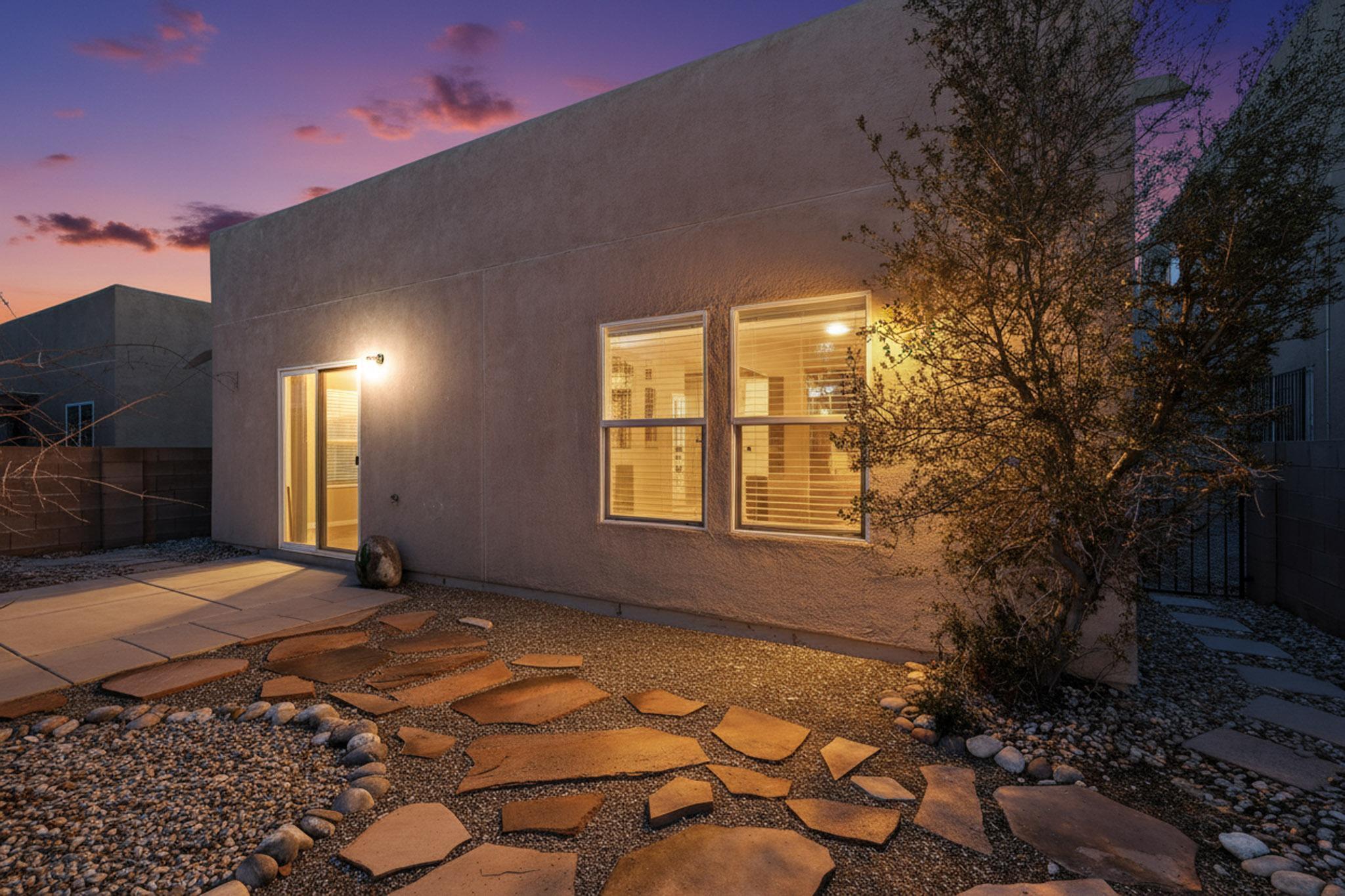 4225 High Mesa Road SE