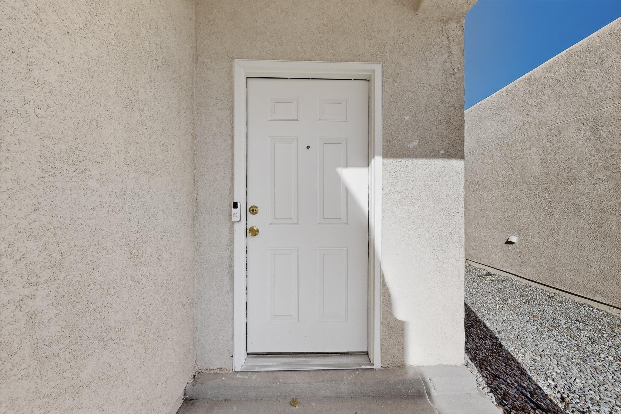 4225 High Mesa Road SE