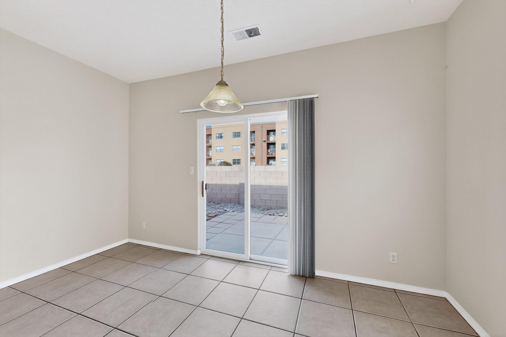 4225 High Mesa Road SE