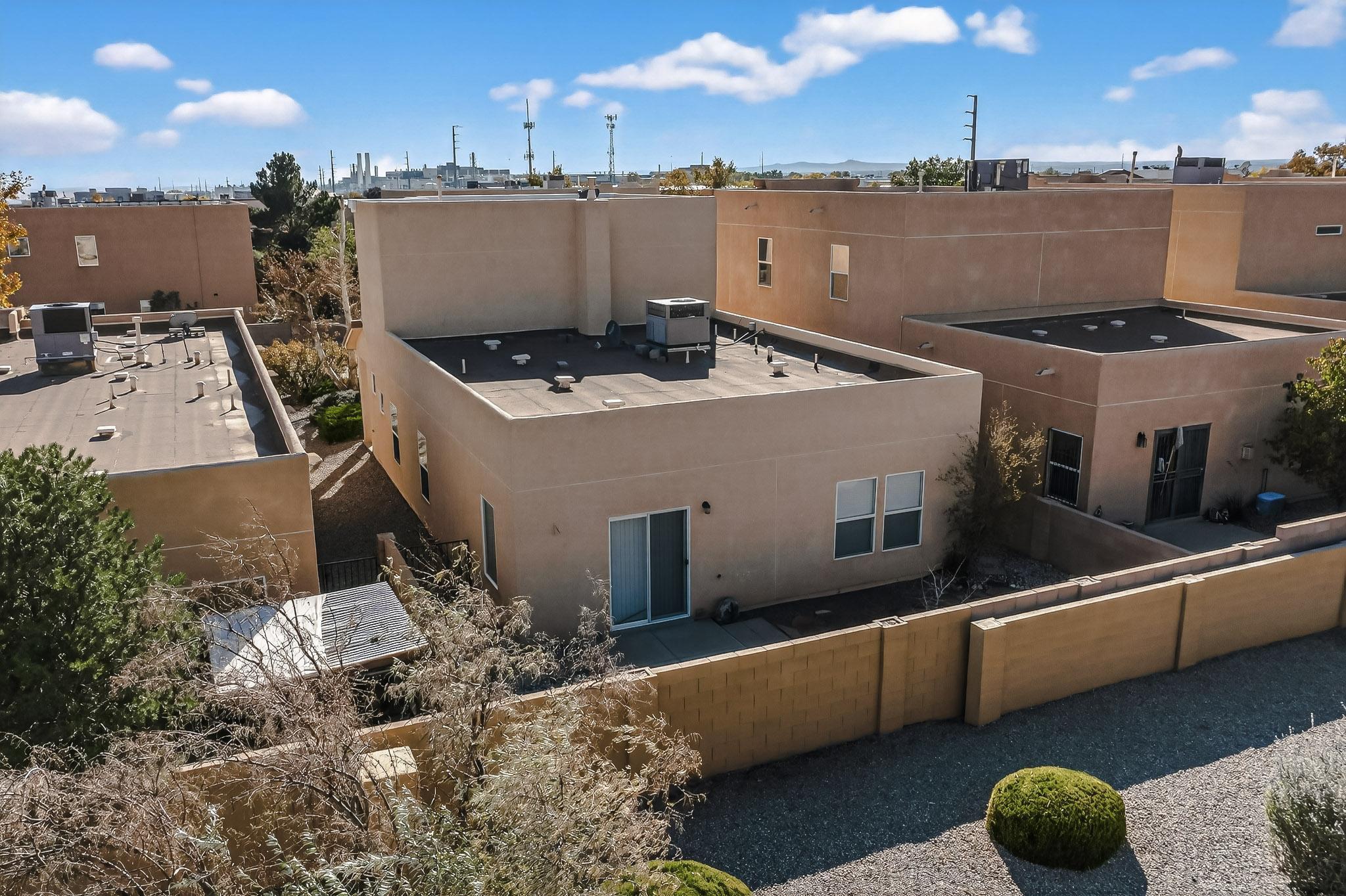 4225 High Mesa Road SE