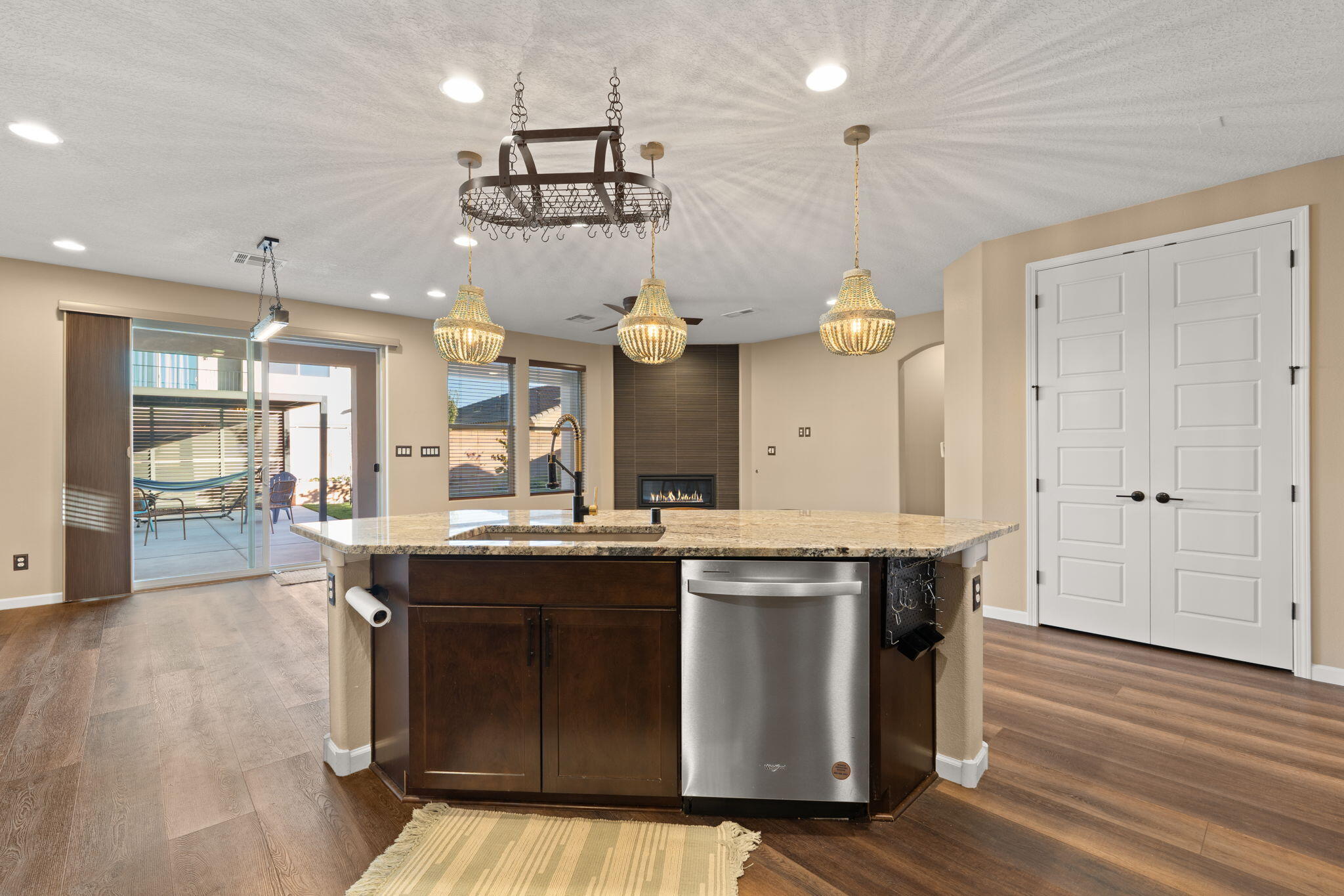 6028 Hardin Drive SE