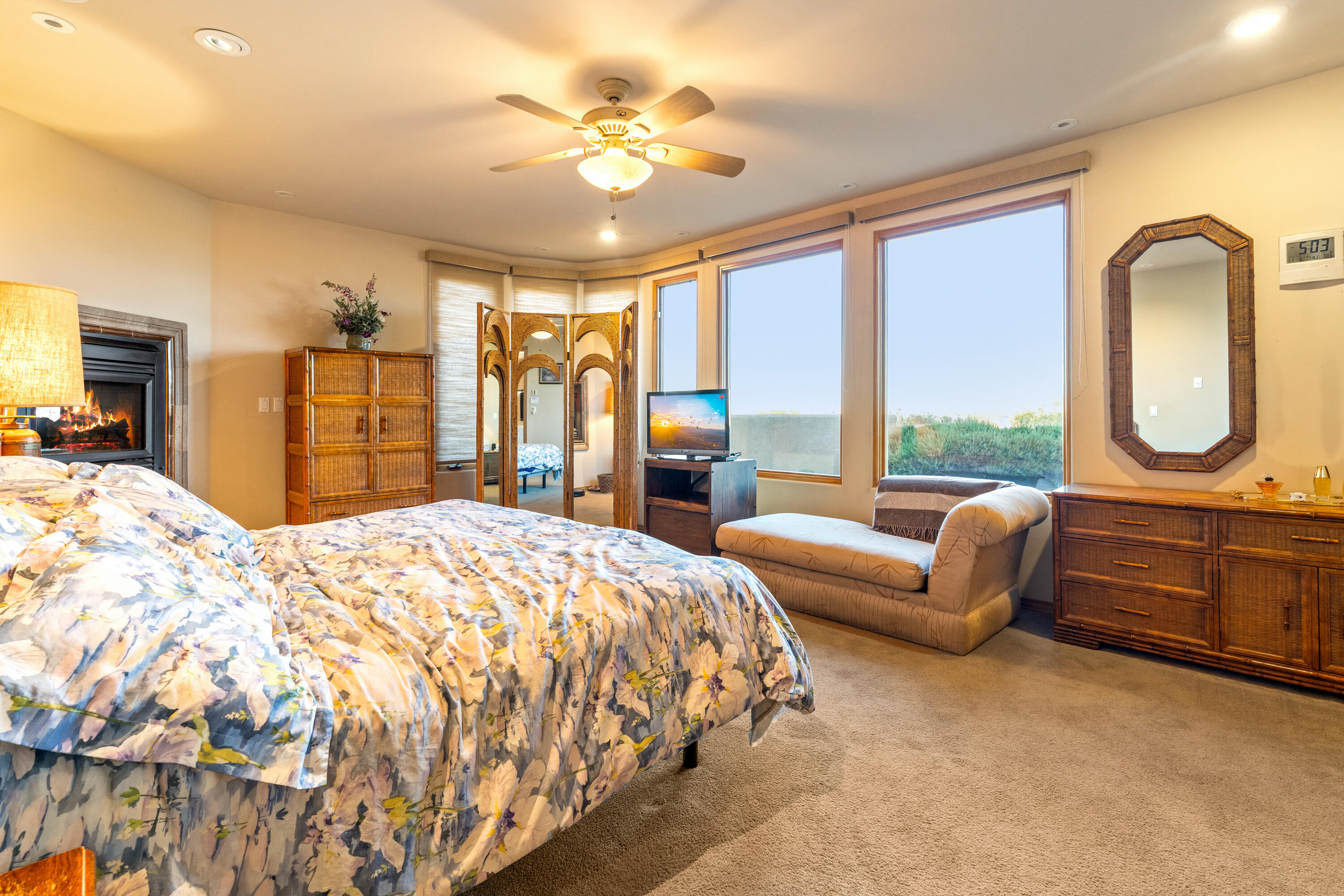 4008 Silvery Minnow Place NW