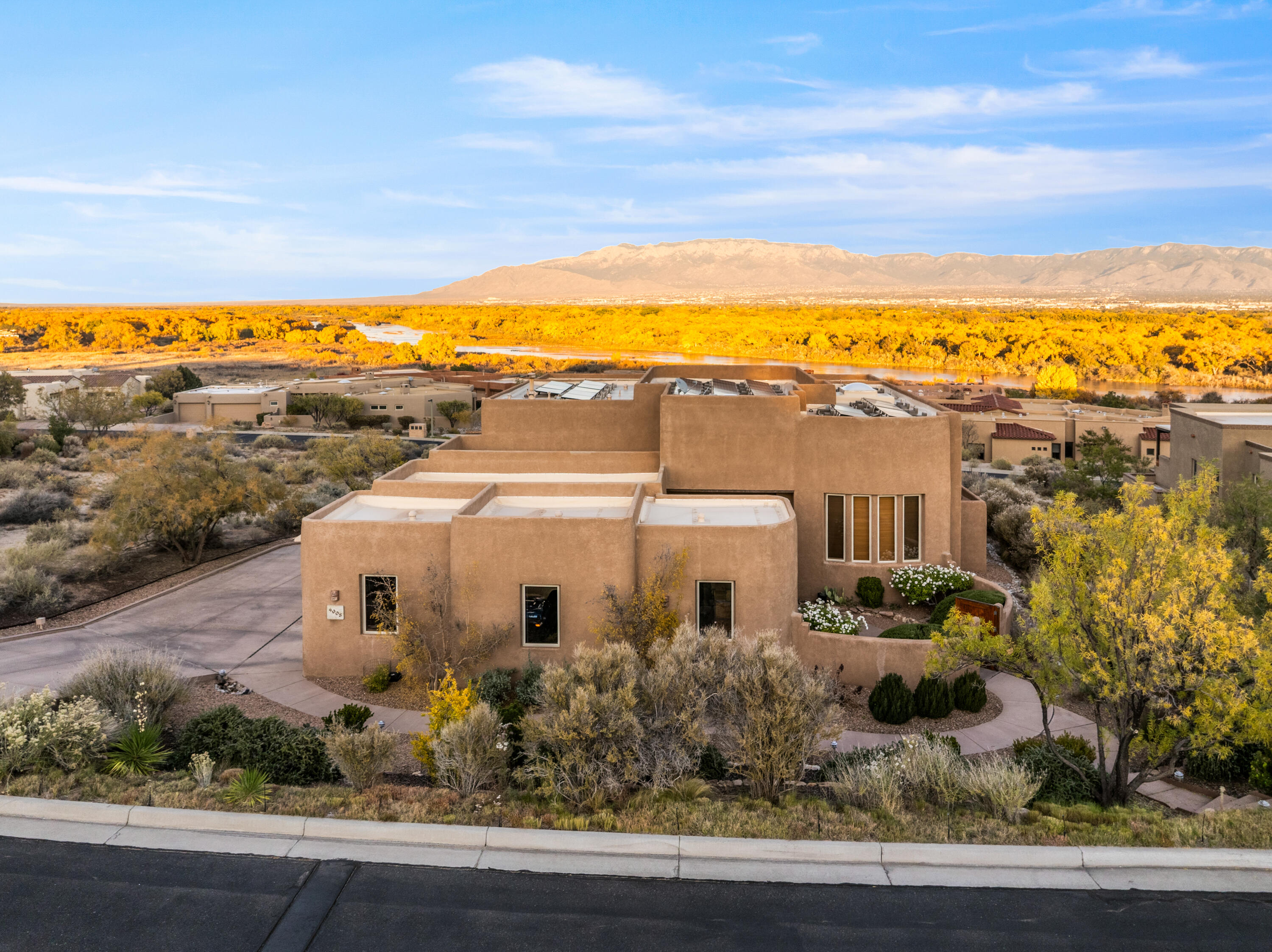 4008 Silvery Minnow Place NW