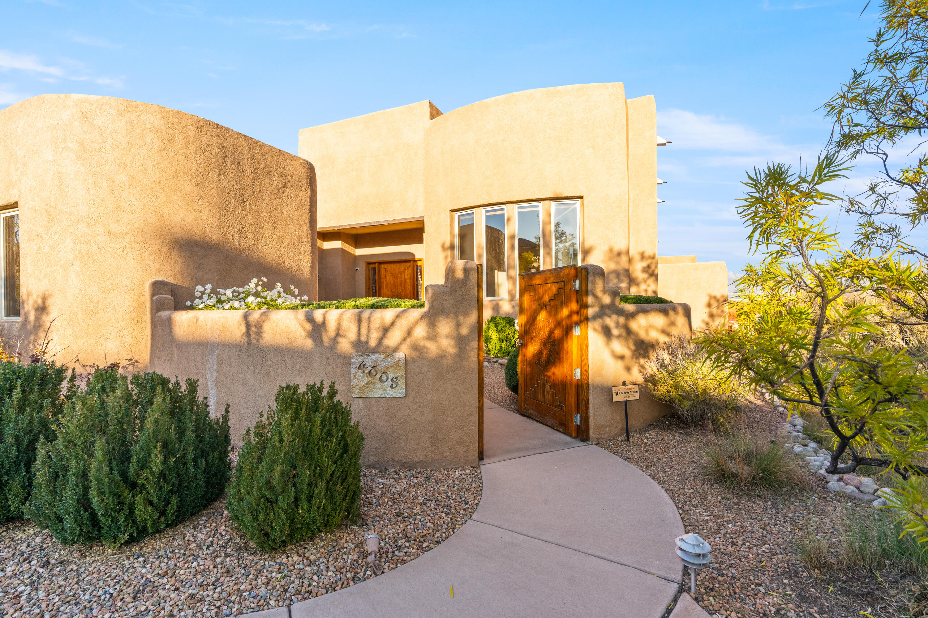 4008 Silvery Minnow Place NW