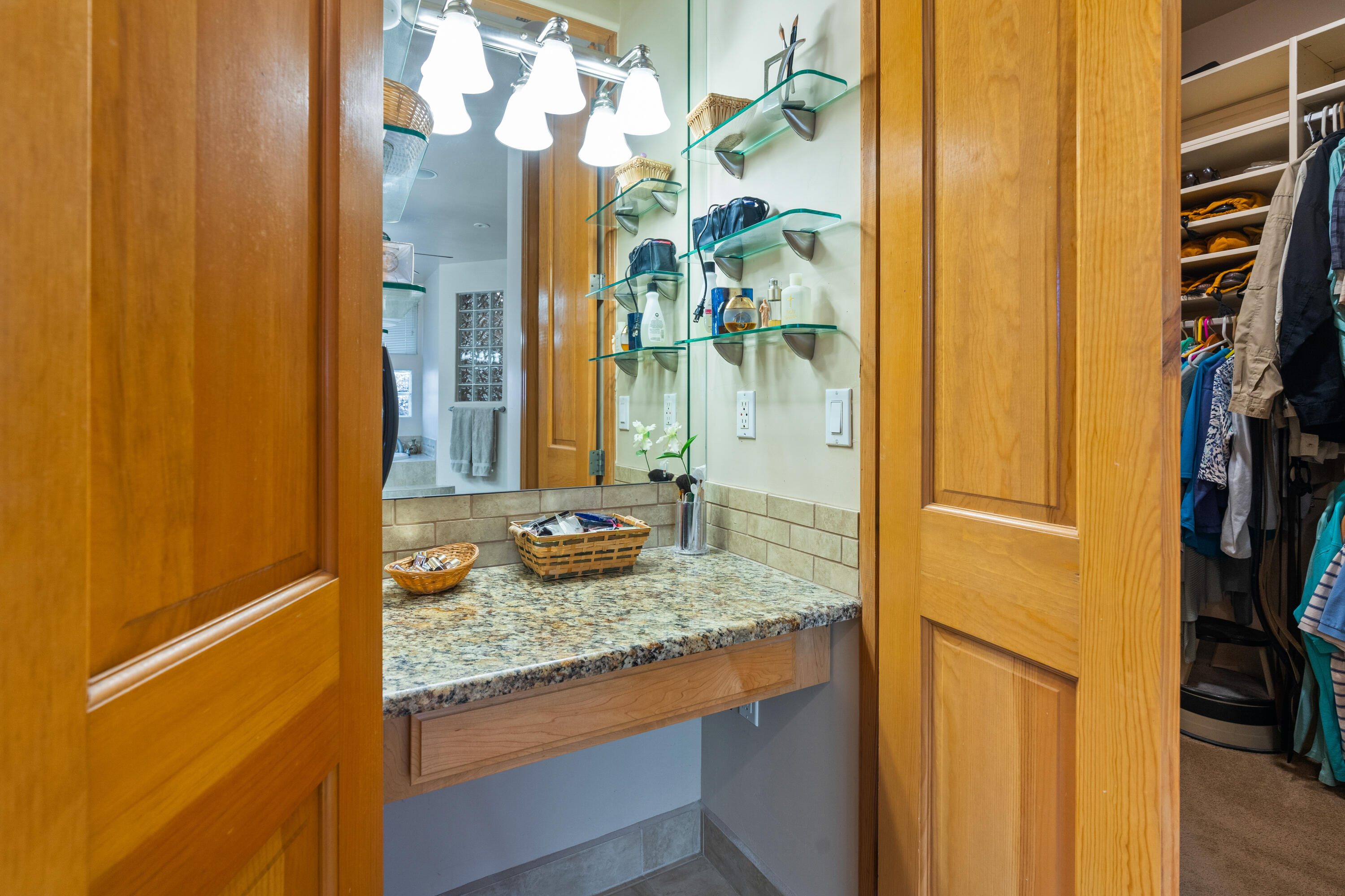 4008 Silvery Minnow Place NW