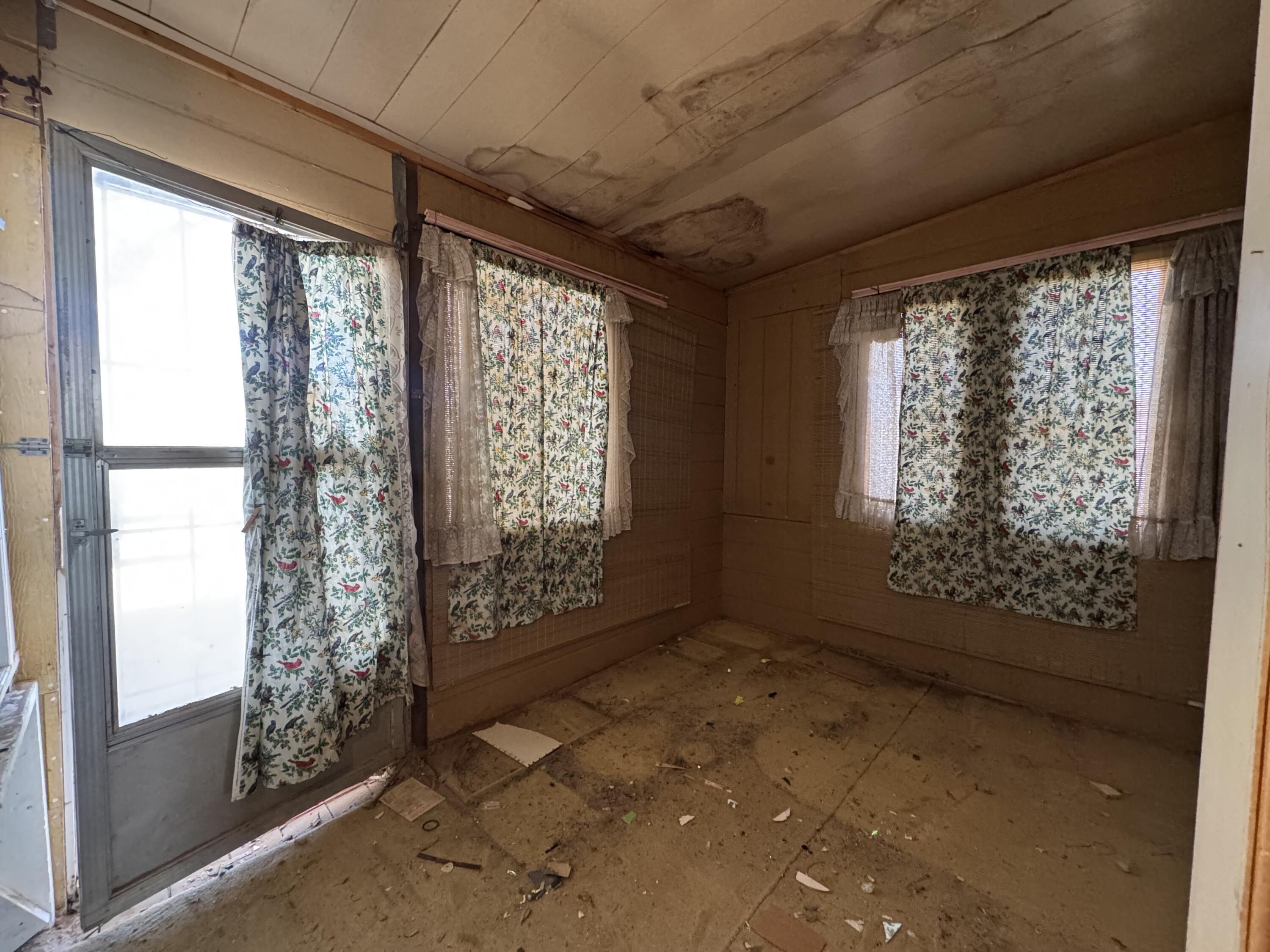 4003/4005 Sheldon Street Street SE