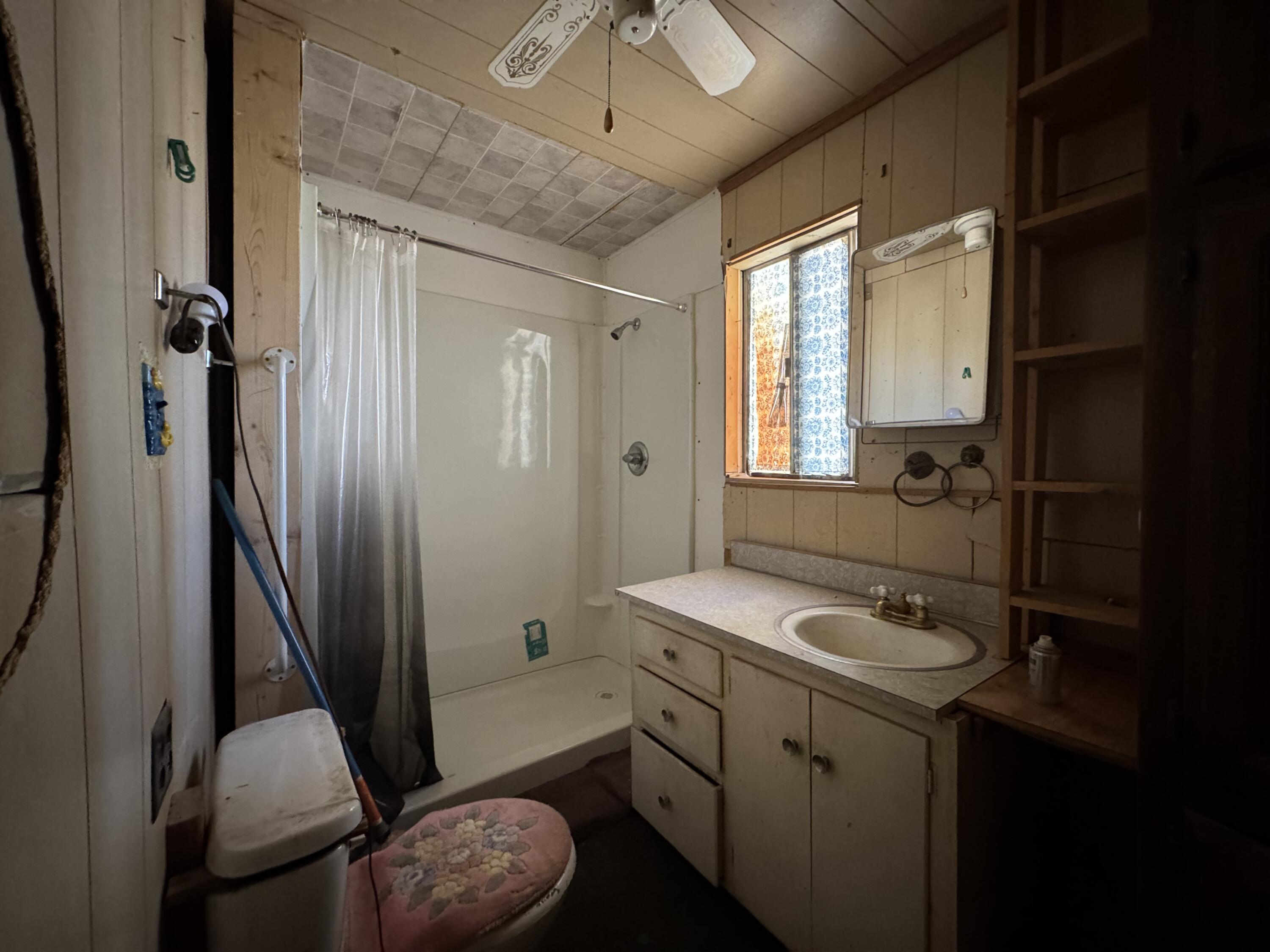 4003/4005 Sheldon Street Street SE