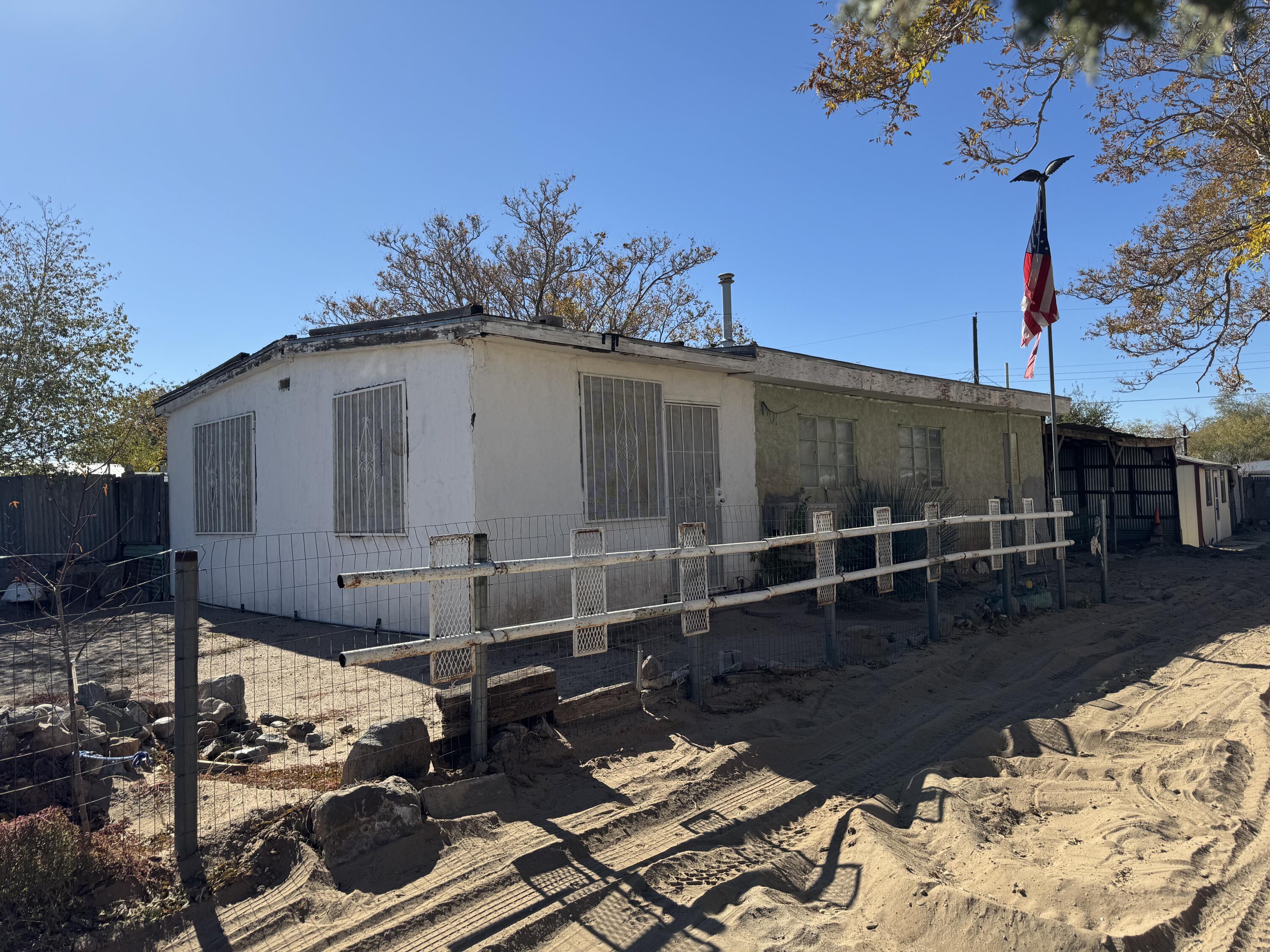 4003/4005 Sheldon Street Street SE