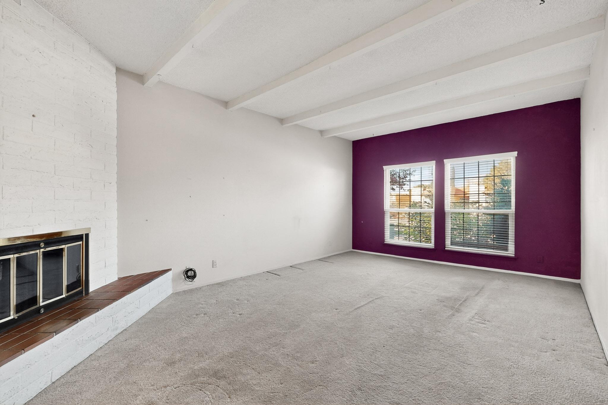 8906 CHAMBERS Place NE