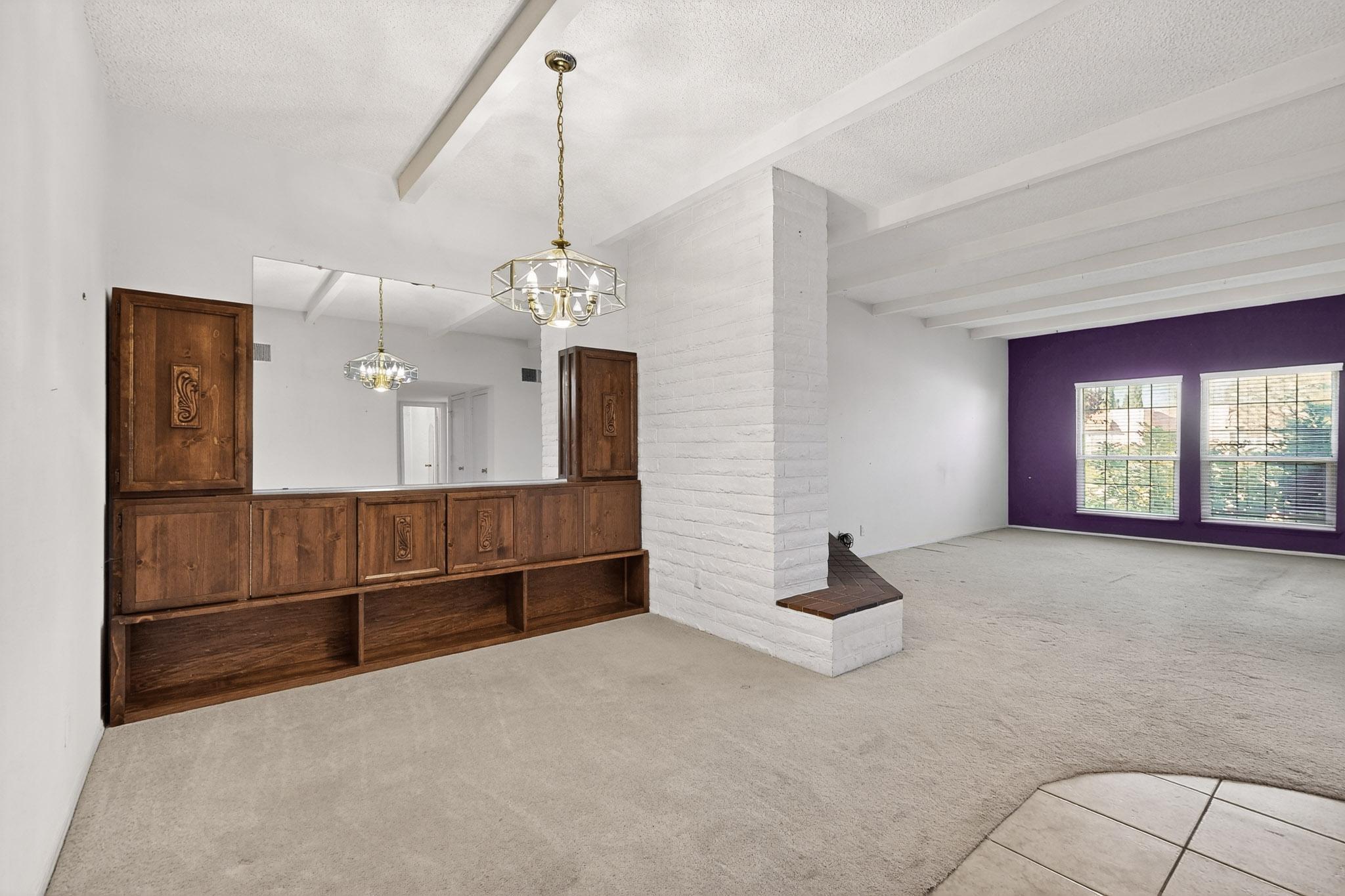 8906 CHAMBERS Place NE