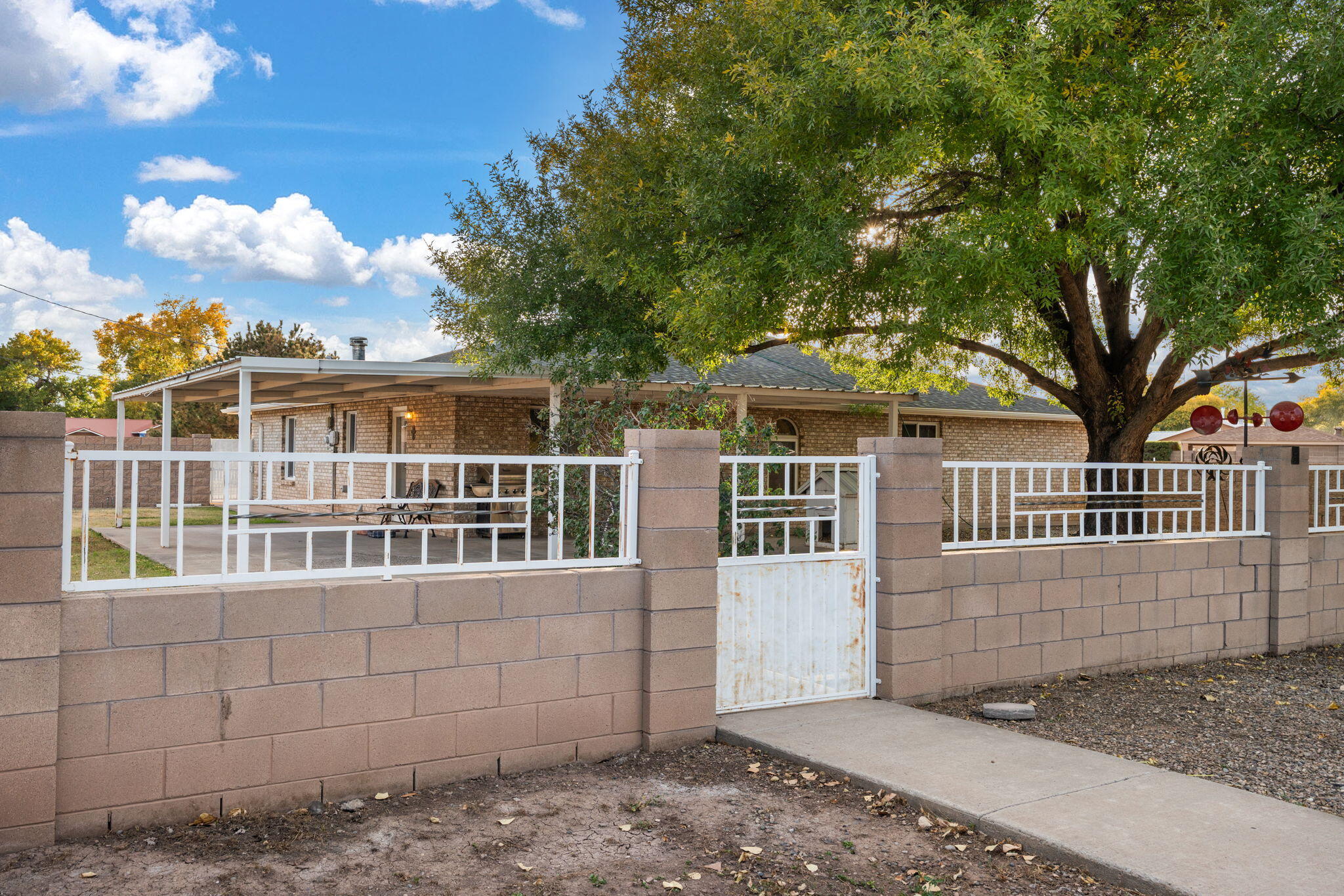 2233 Julie Avenue SW