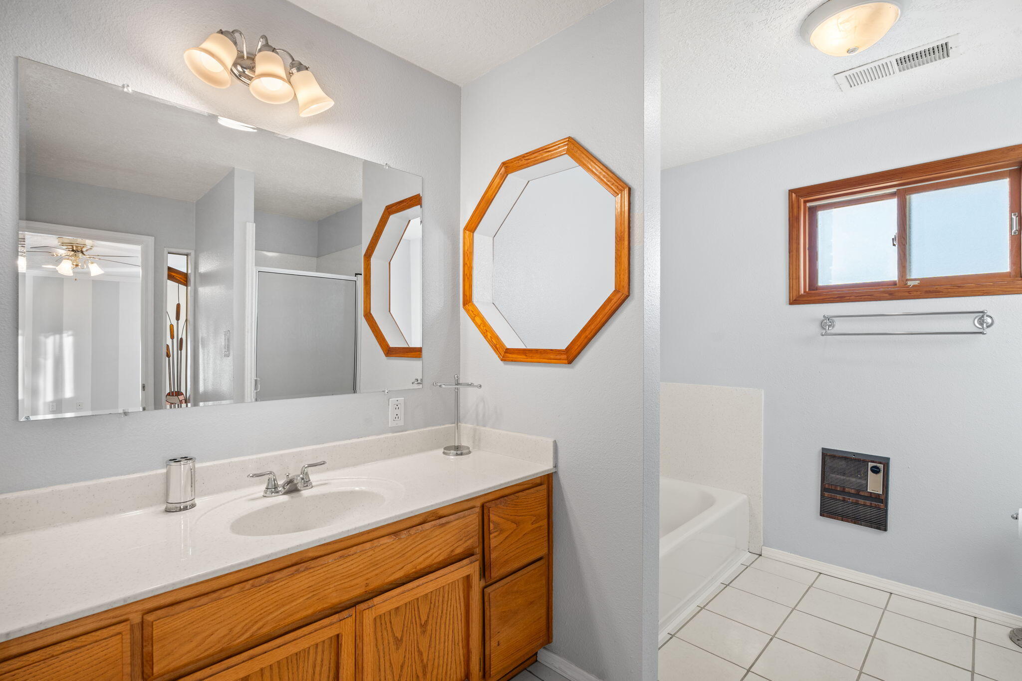 2233 Julie Avenue SW