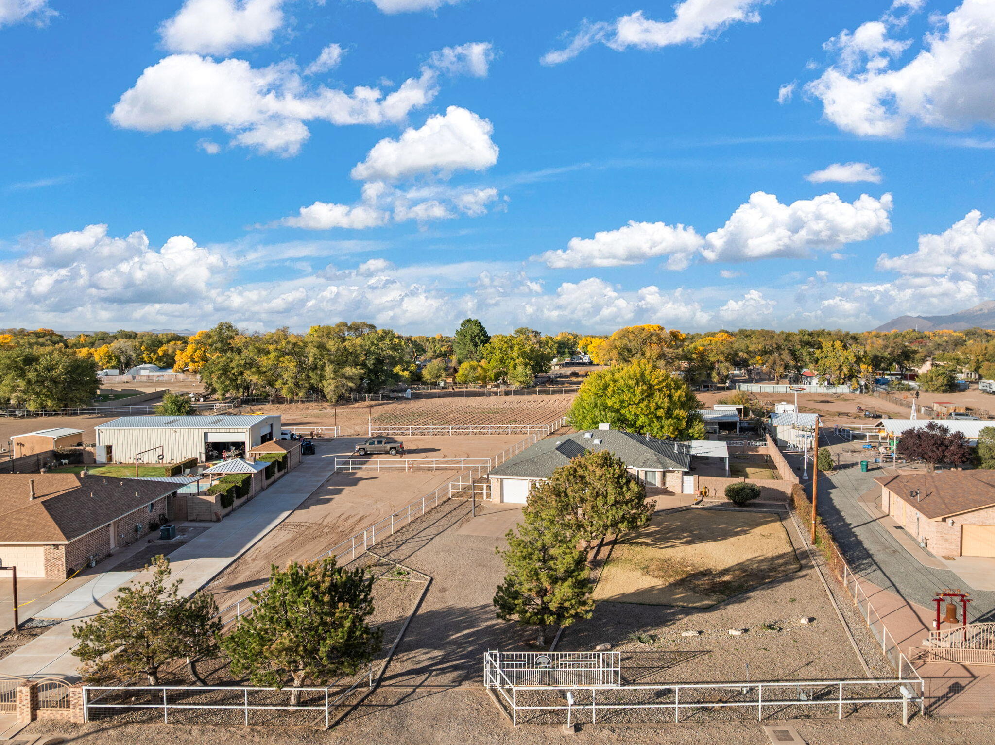 2233 Julie Avenue SW