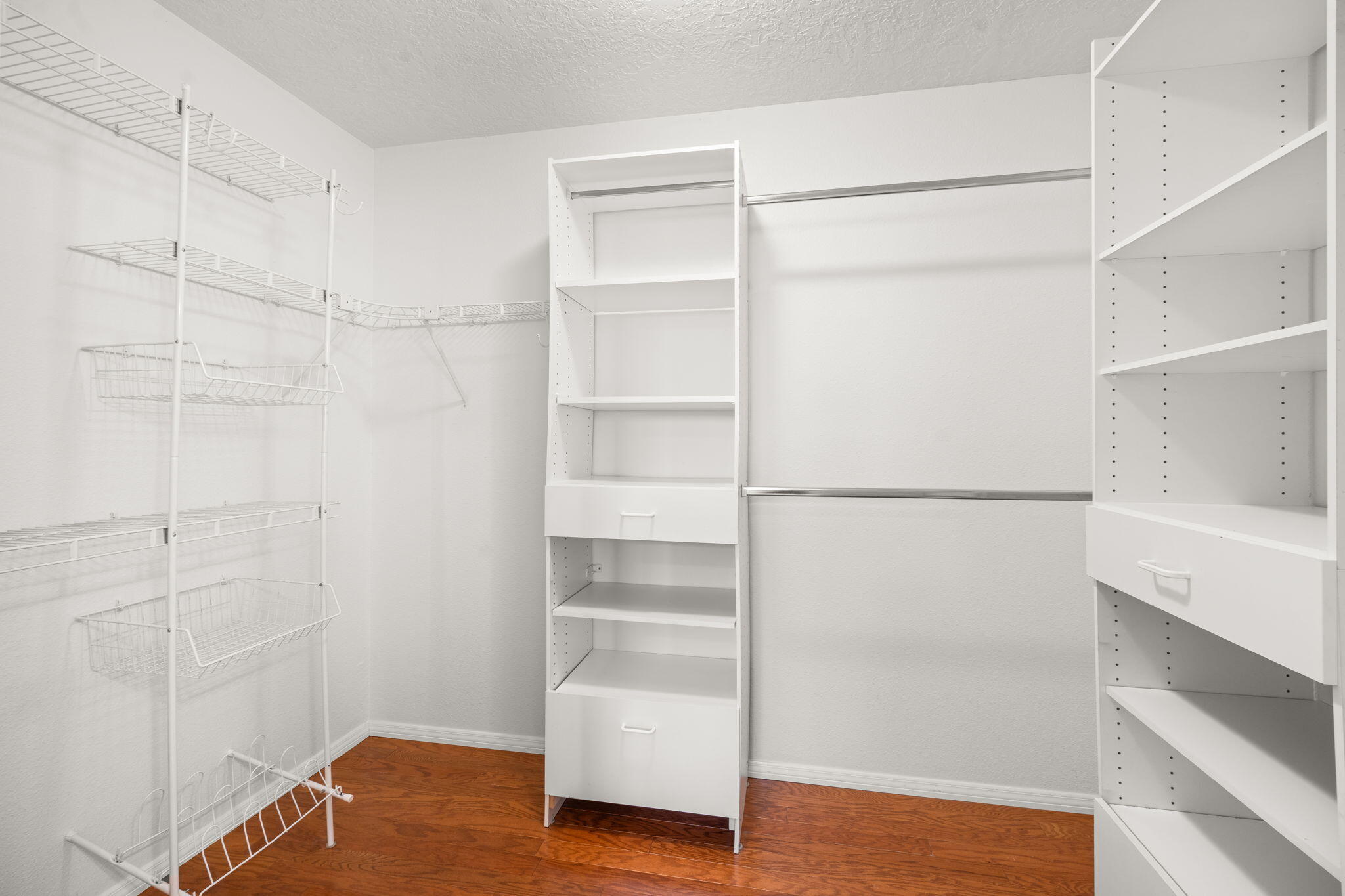 2233 Julie Avenue SW