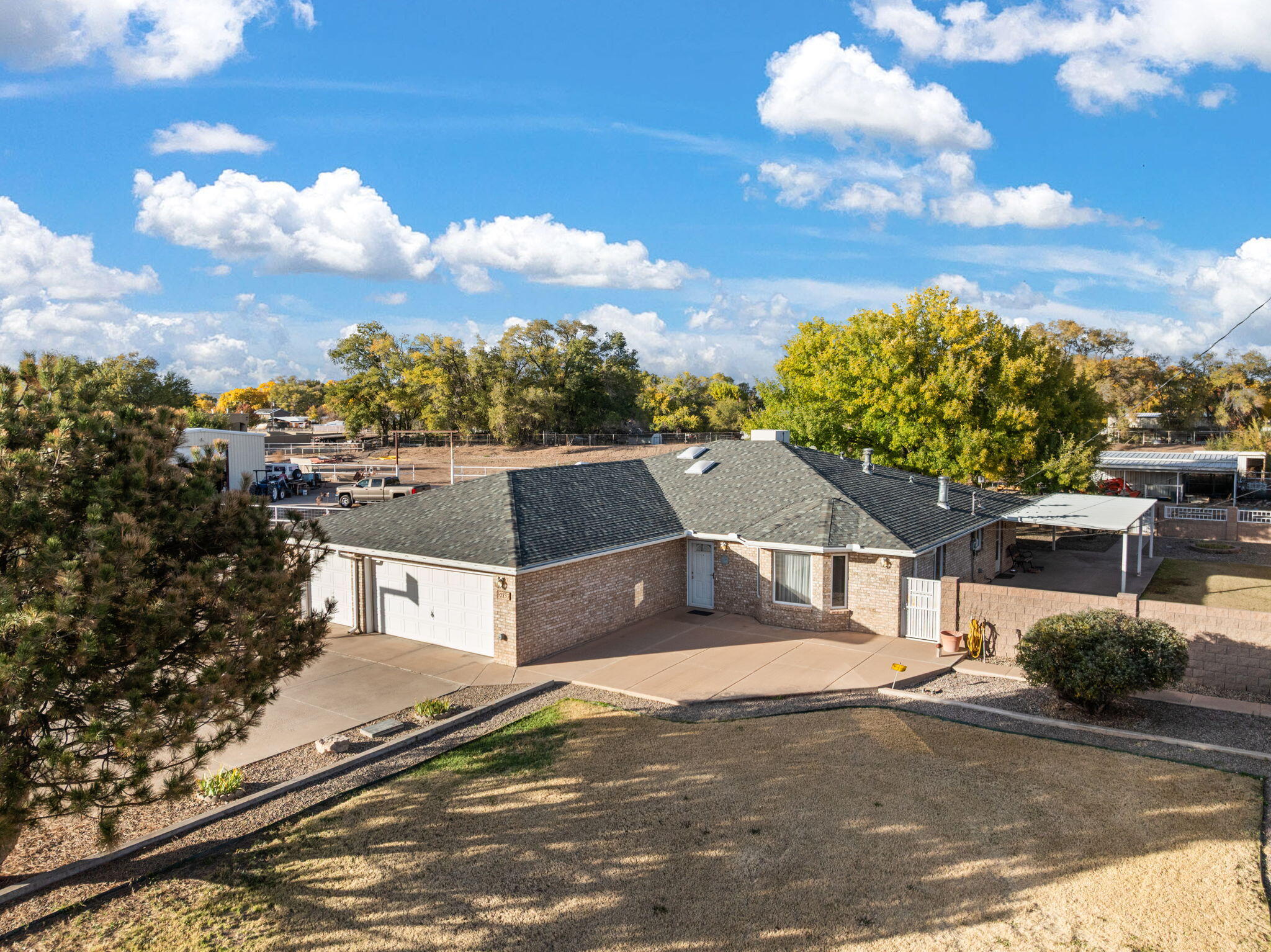 2233 Julie Avenue SW