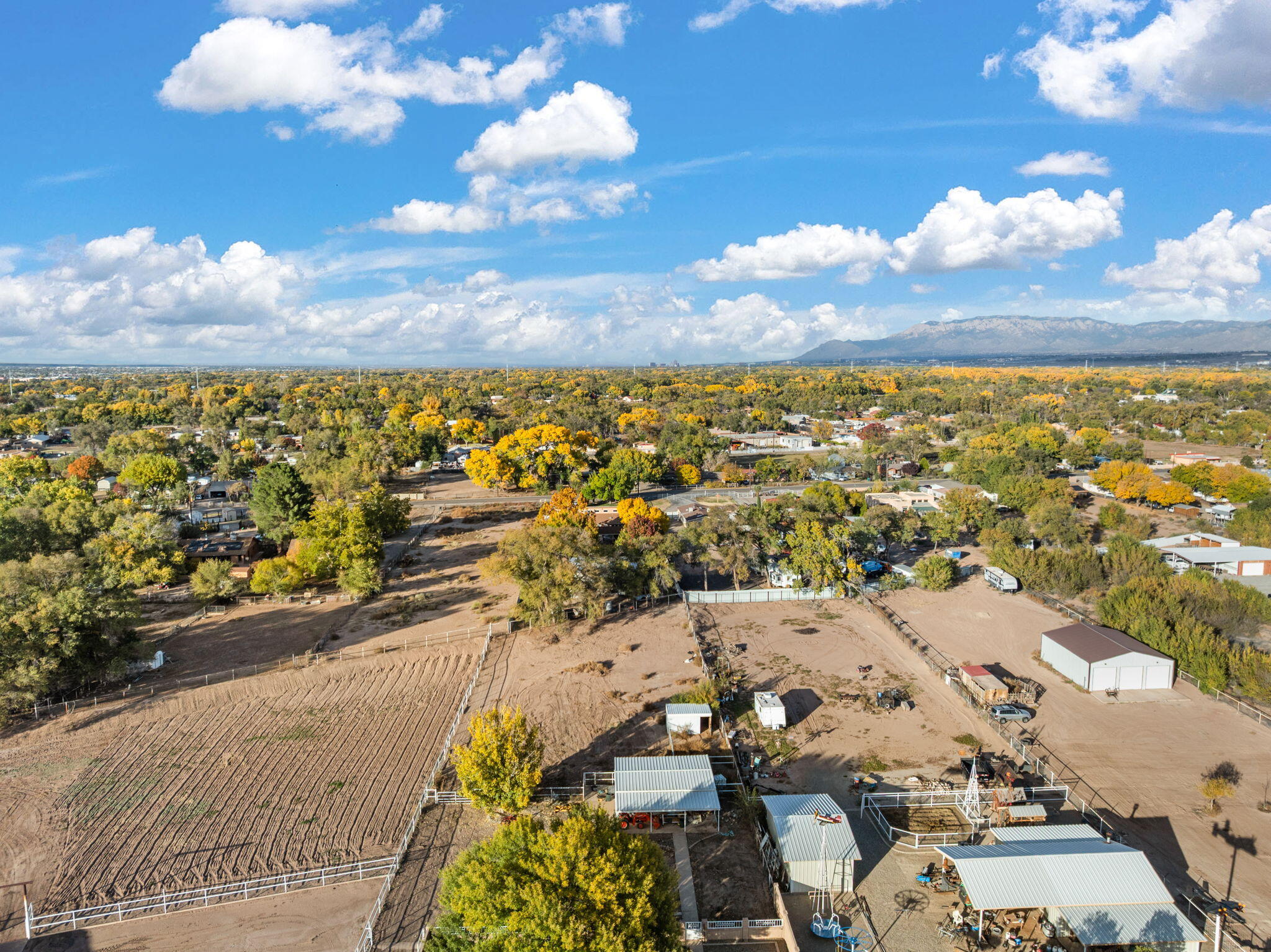 2233 Julie Avenue SW