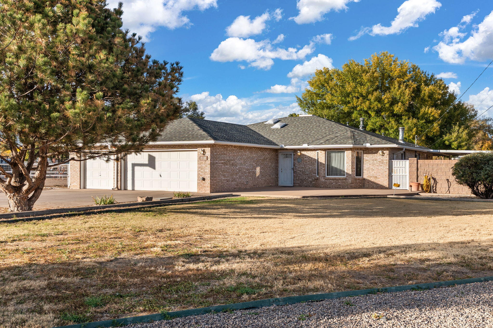 2233 Julie Avenue SW