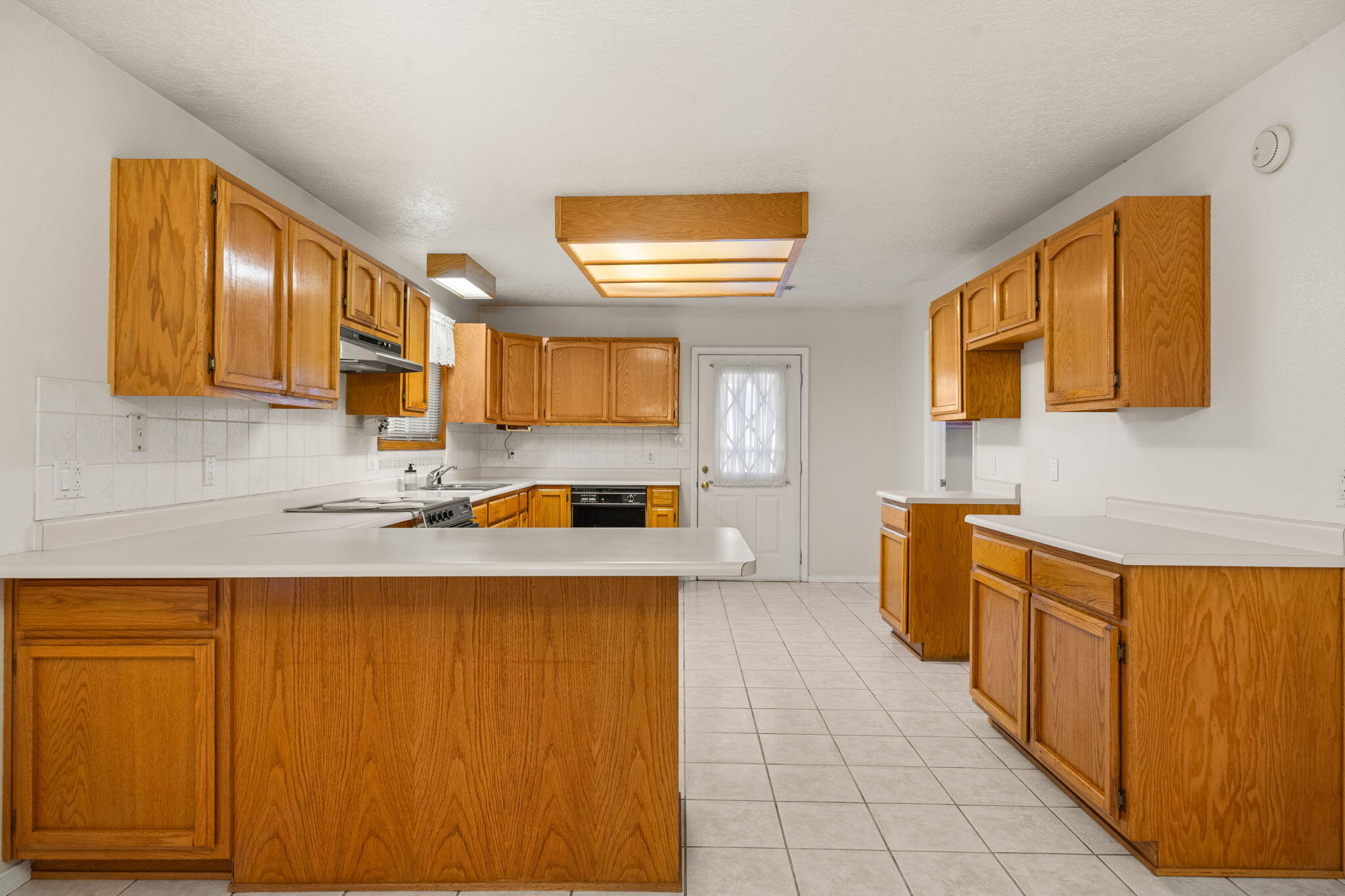 2233 Julie Avenue SW