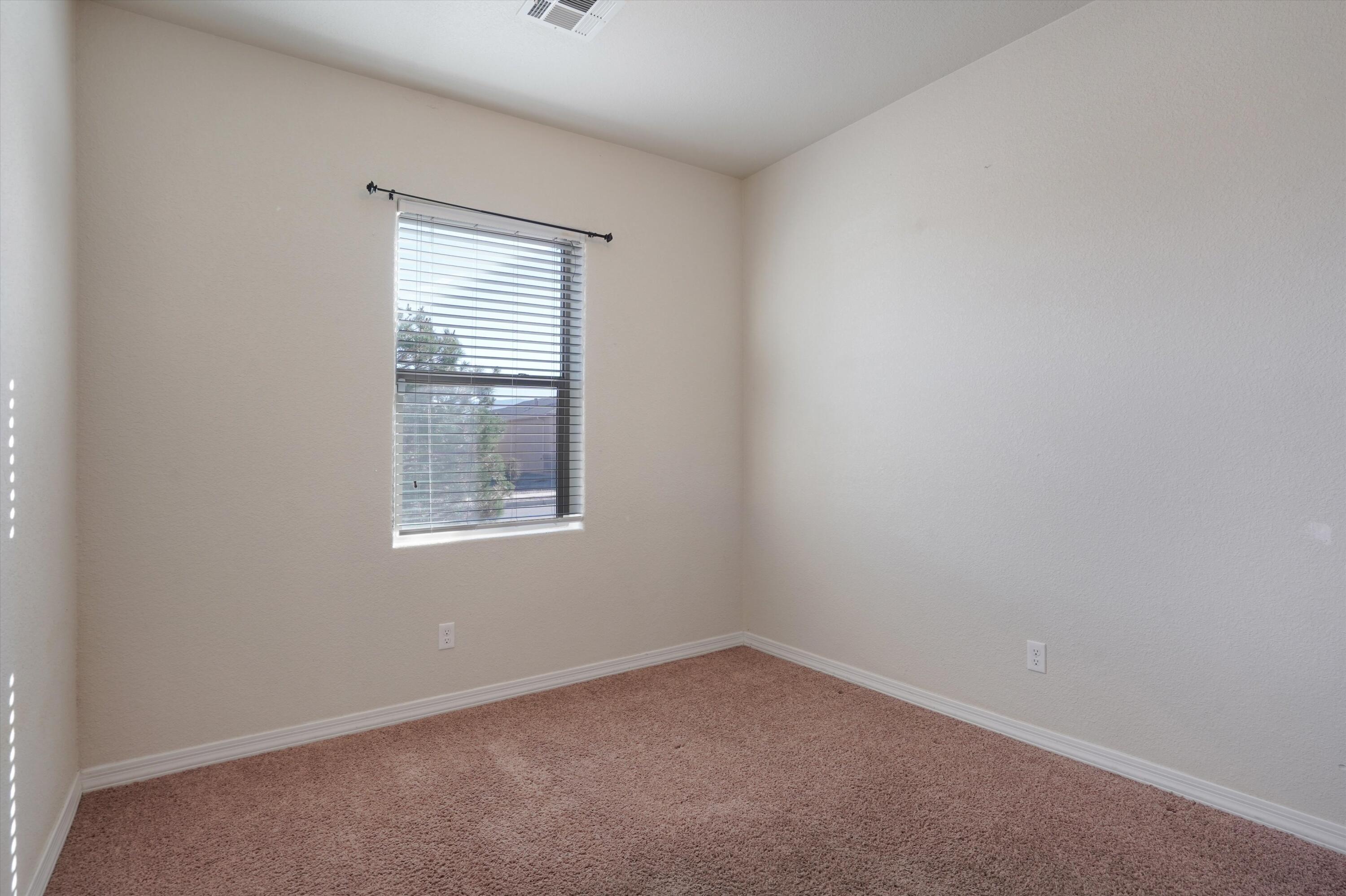 1709 Chisholm Trail NE