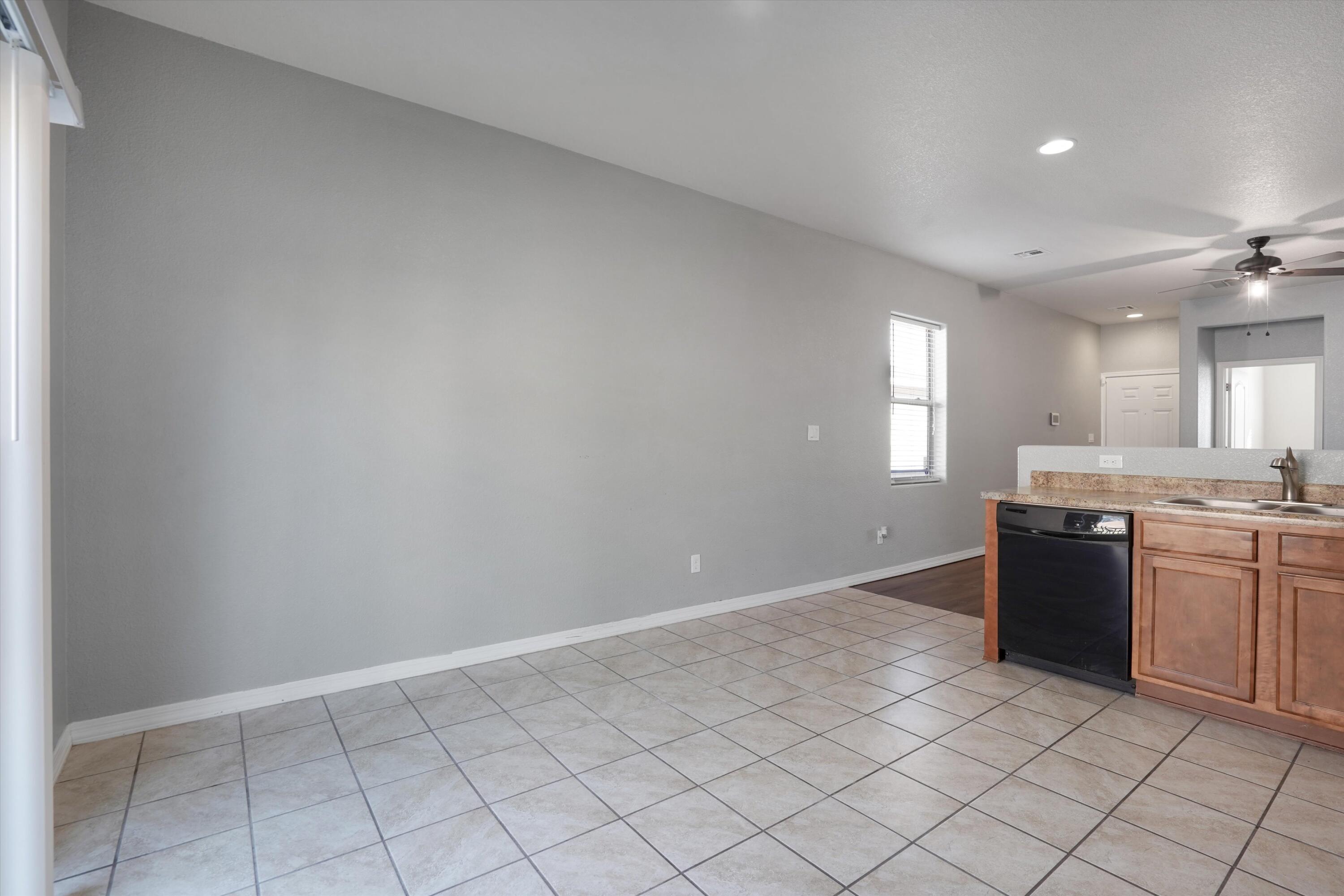 1709 Chisholm Trail NE