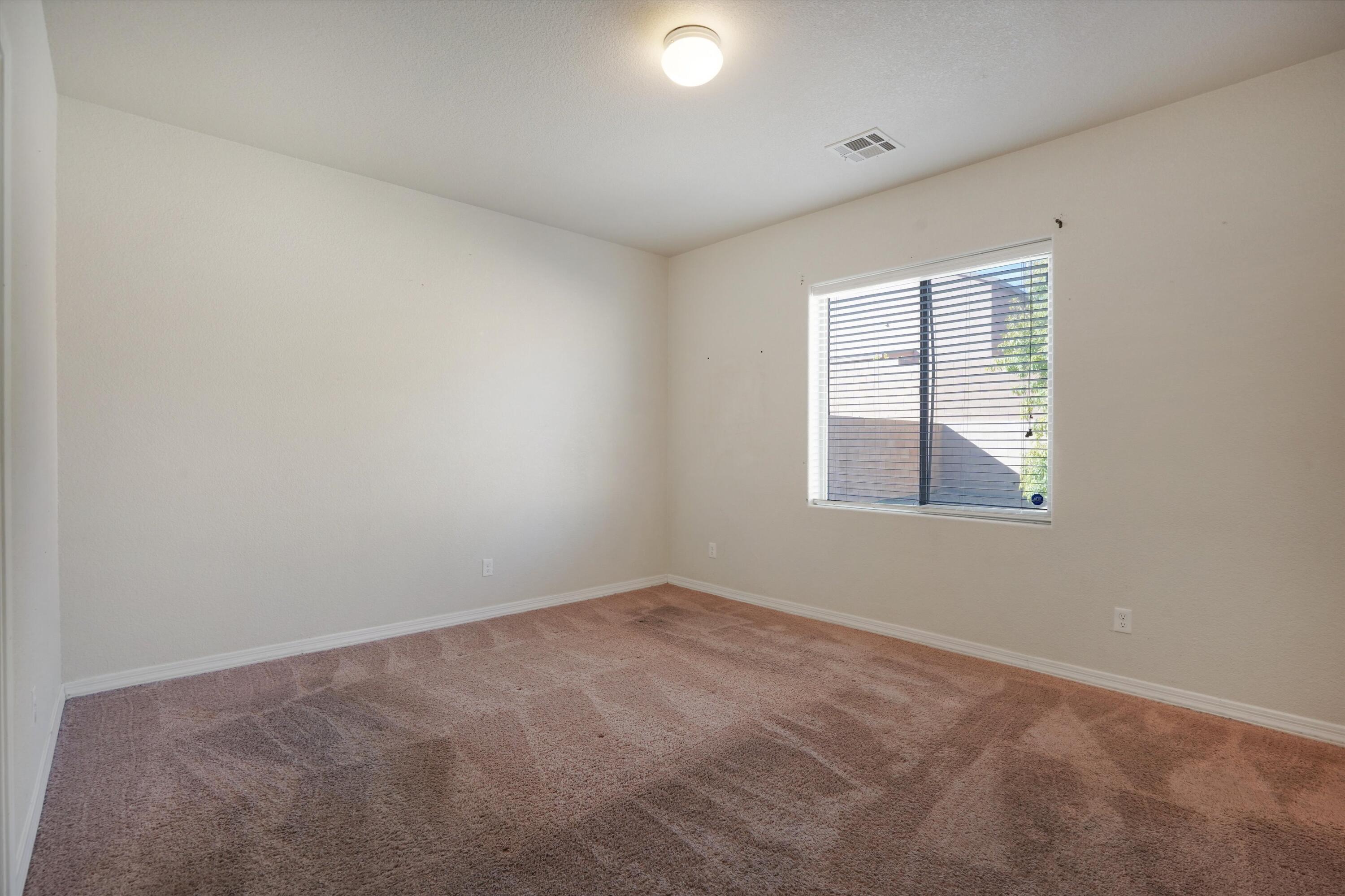 1709 Chisholm Trail NE