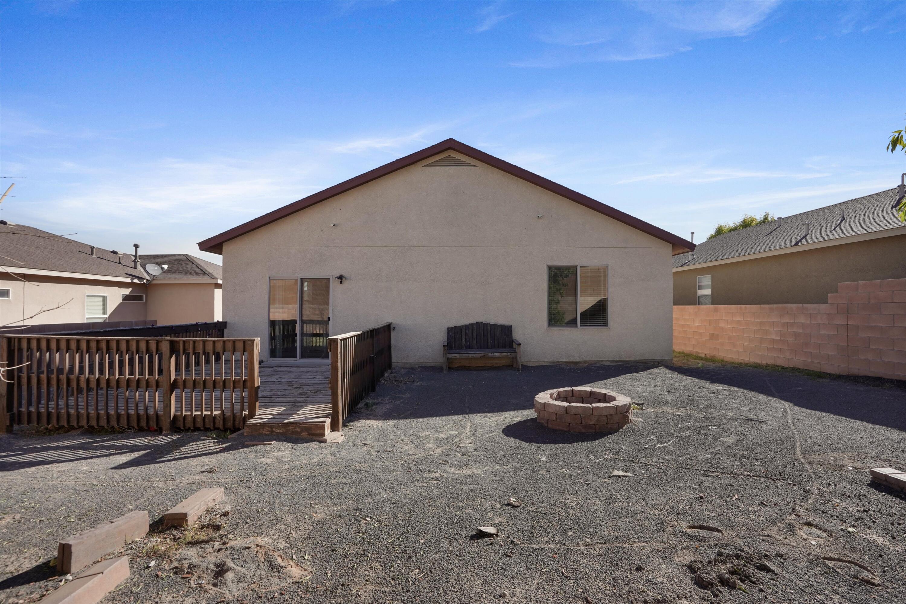 1709 Chisholm Trail NE