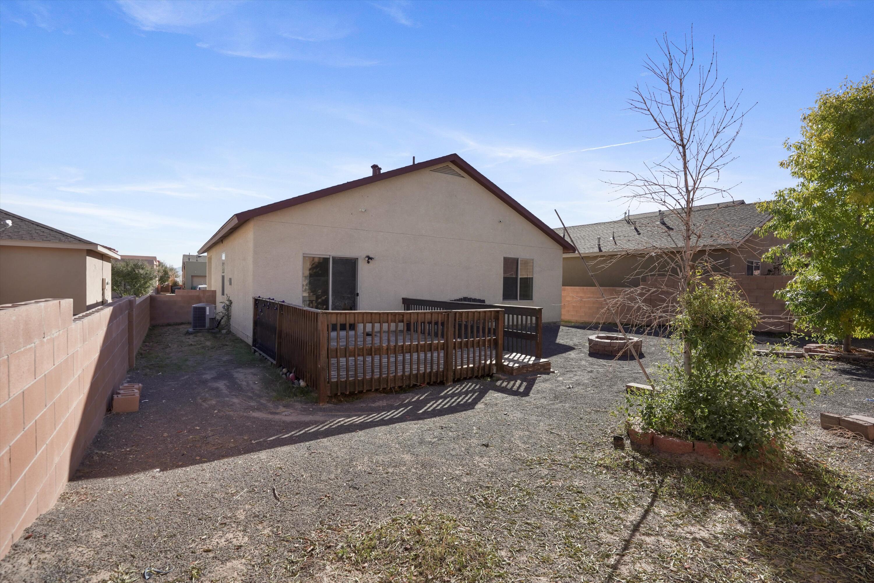 1709 Chisholm Trail NE