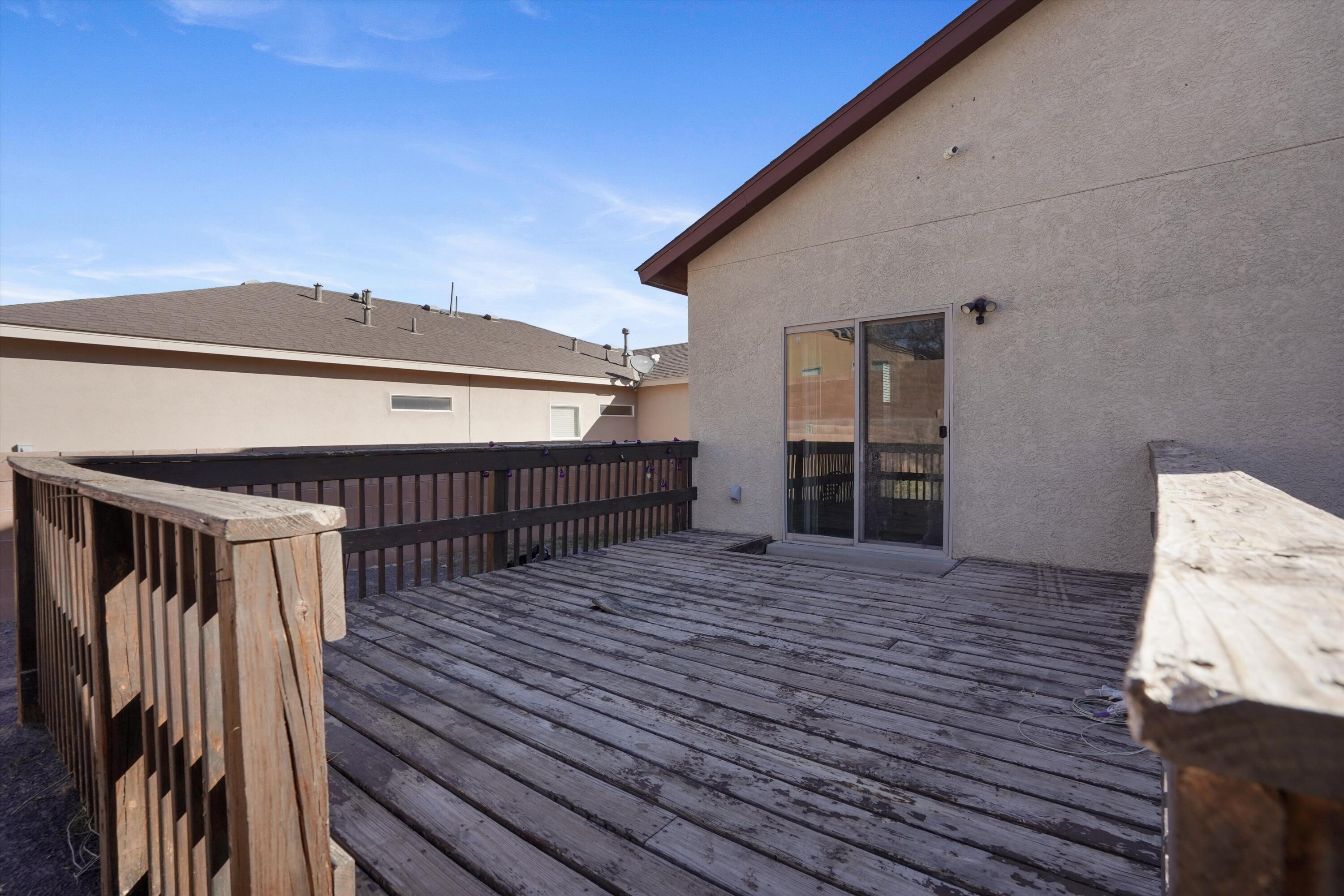 1709 Chisholm Trail NE