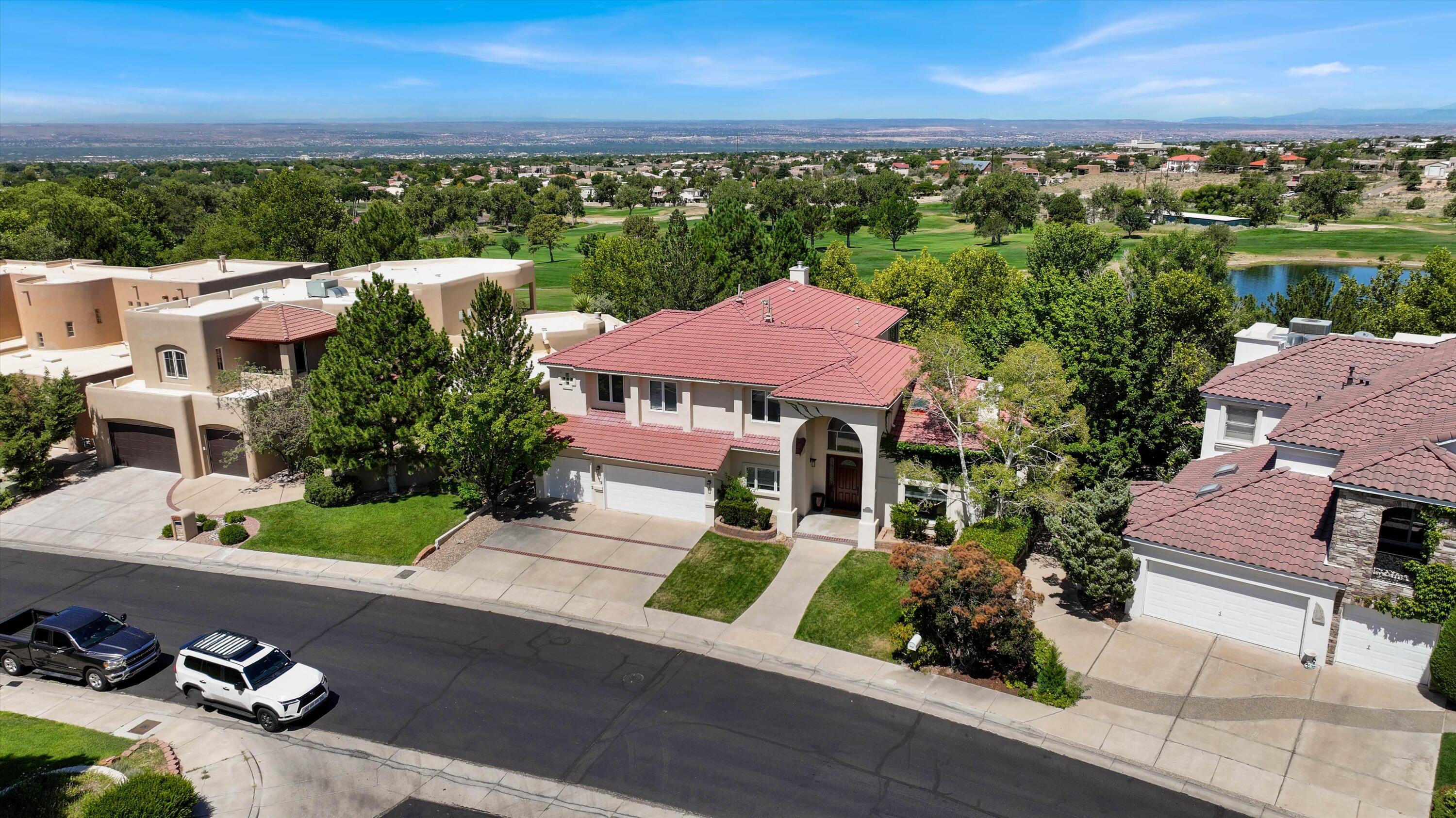 11119 Inverness Court NE