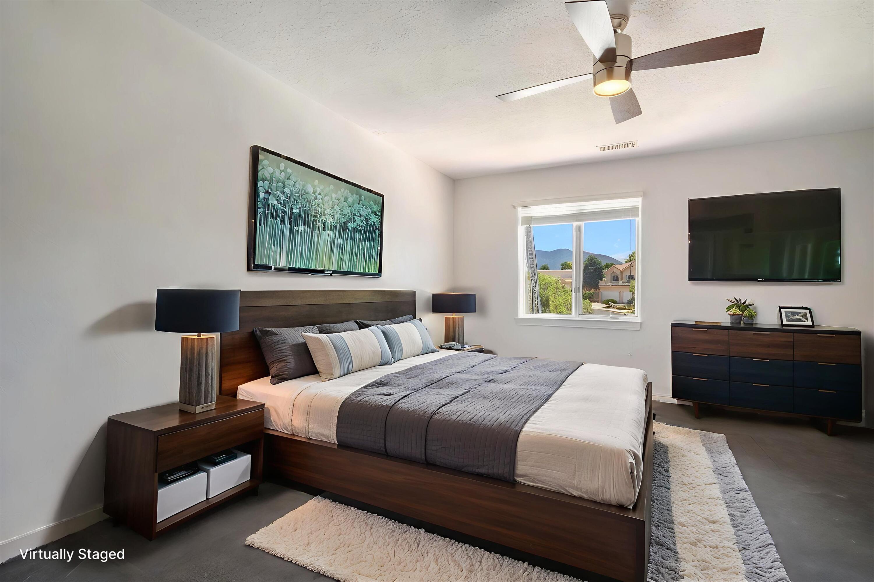 11119 Inverness Court NE