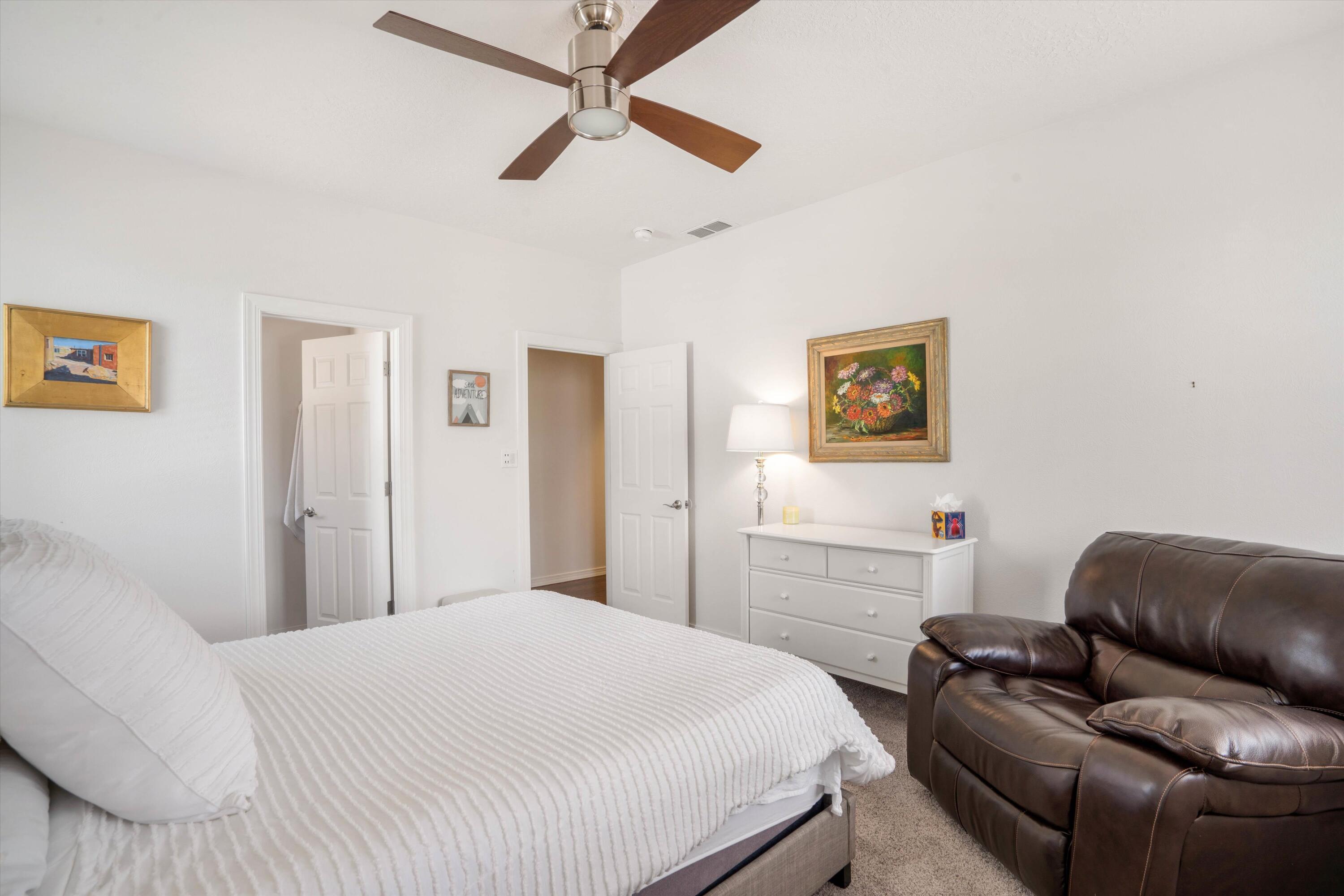 11119 Inverness Court NE